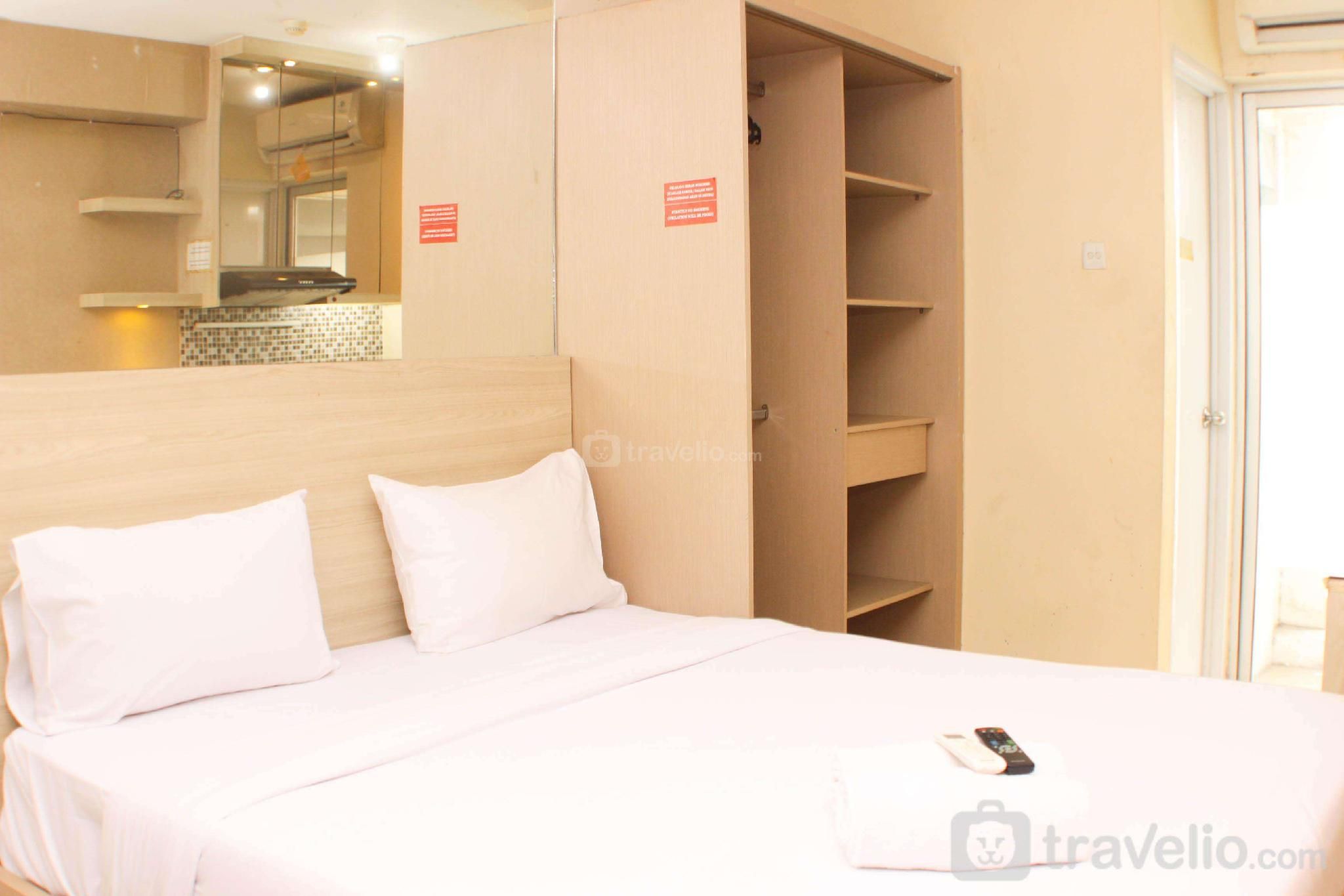 Great Simply Studio Room Bassura City By Travelio