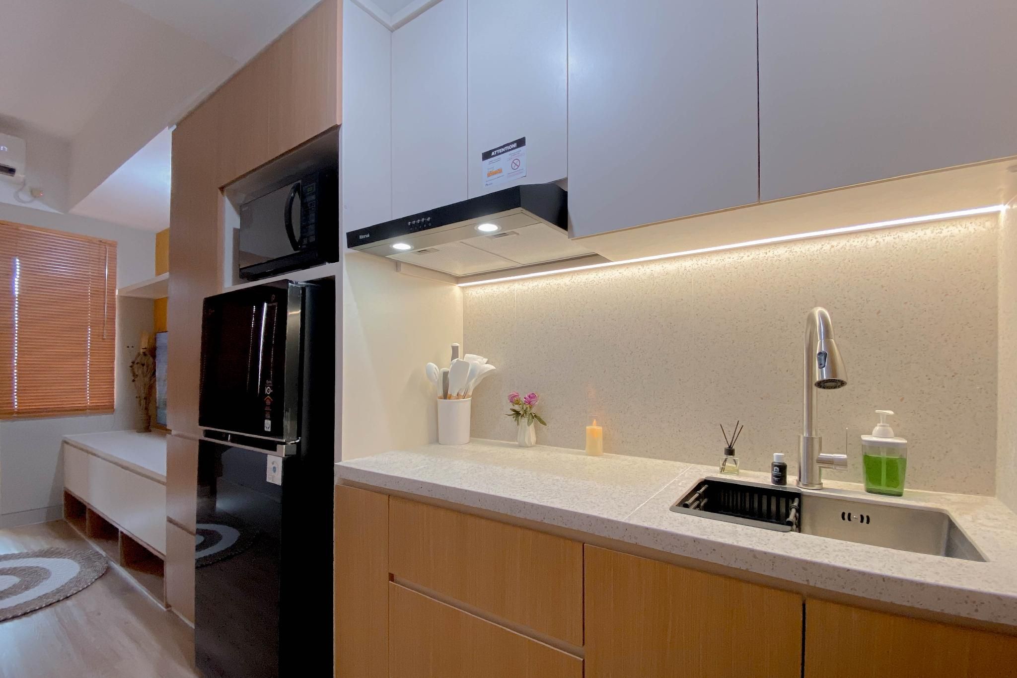 Good Studio Apt LRT City Jatibening By Travelio