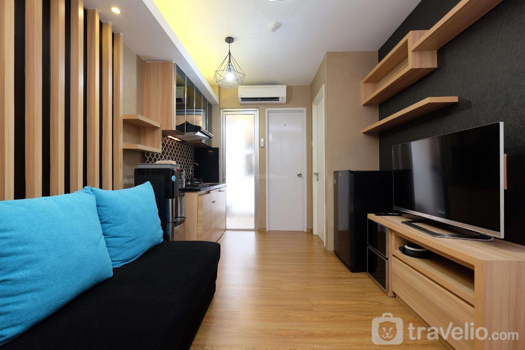 Comfort Living Homey 2BR Bassura City By Travelio