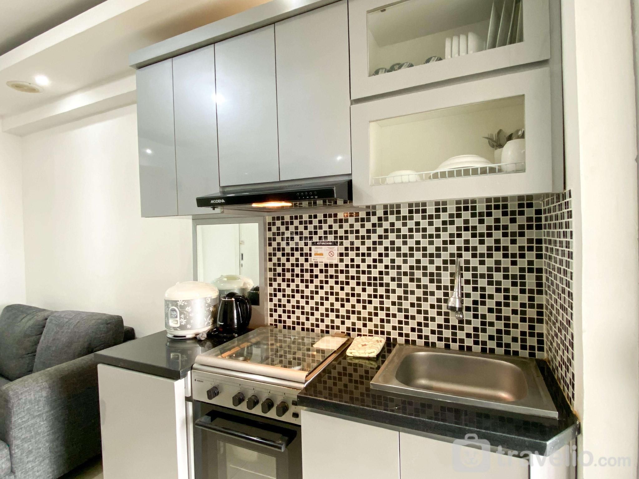 Best Choice Comfort 2BR Bassura City By Travelio
