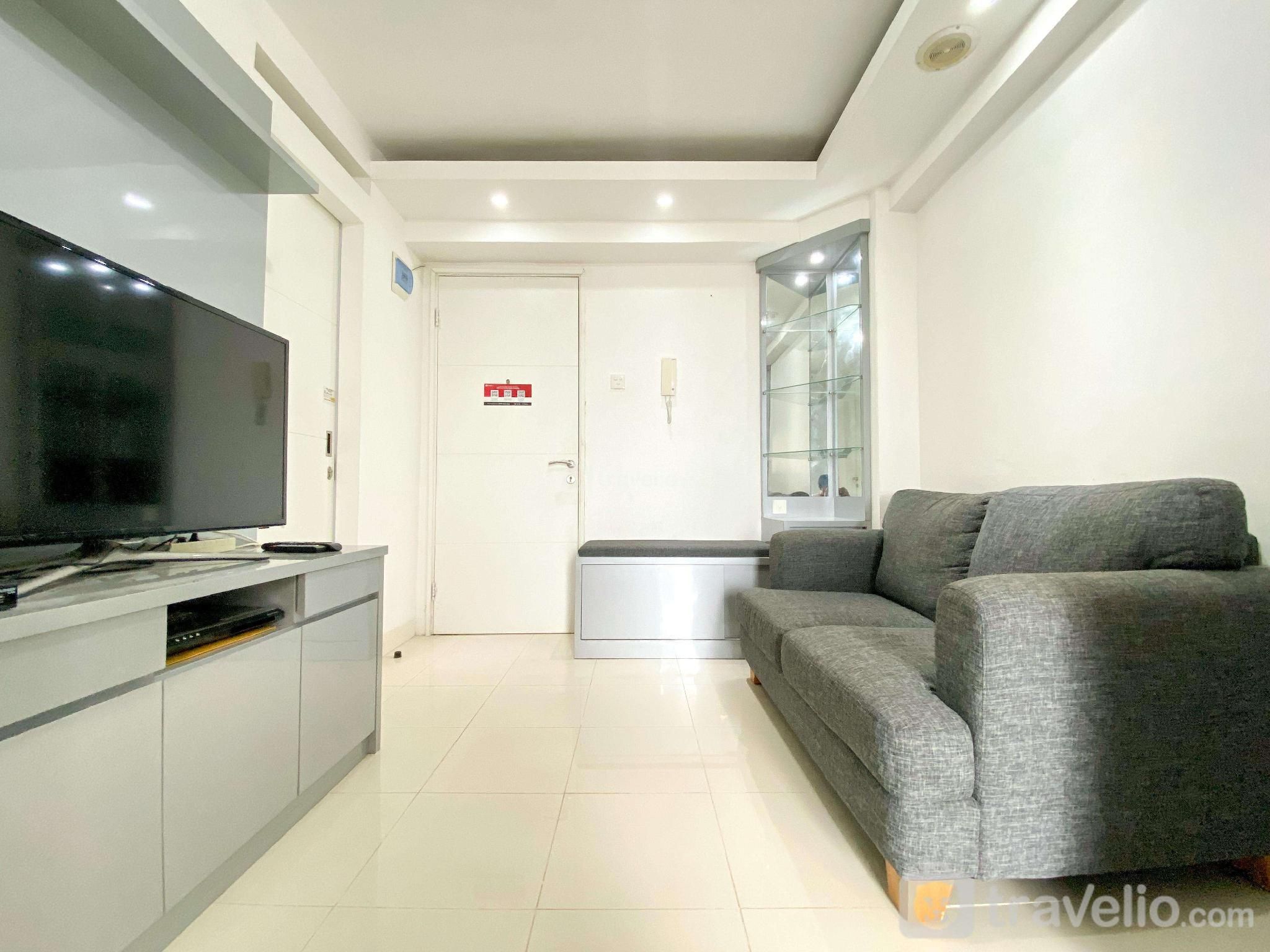 Best Choice Comfort 2BR Bassura City By Travelio