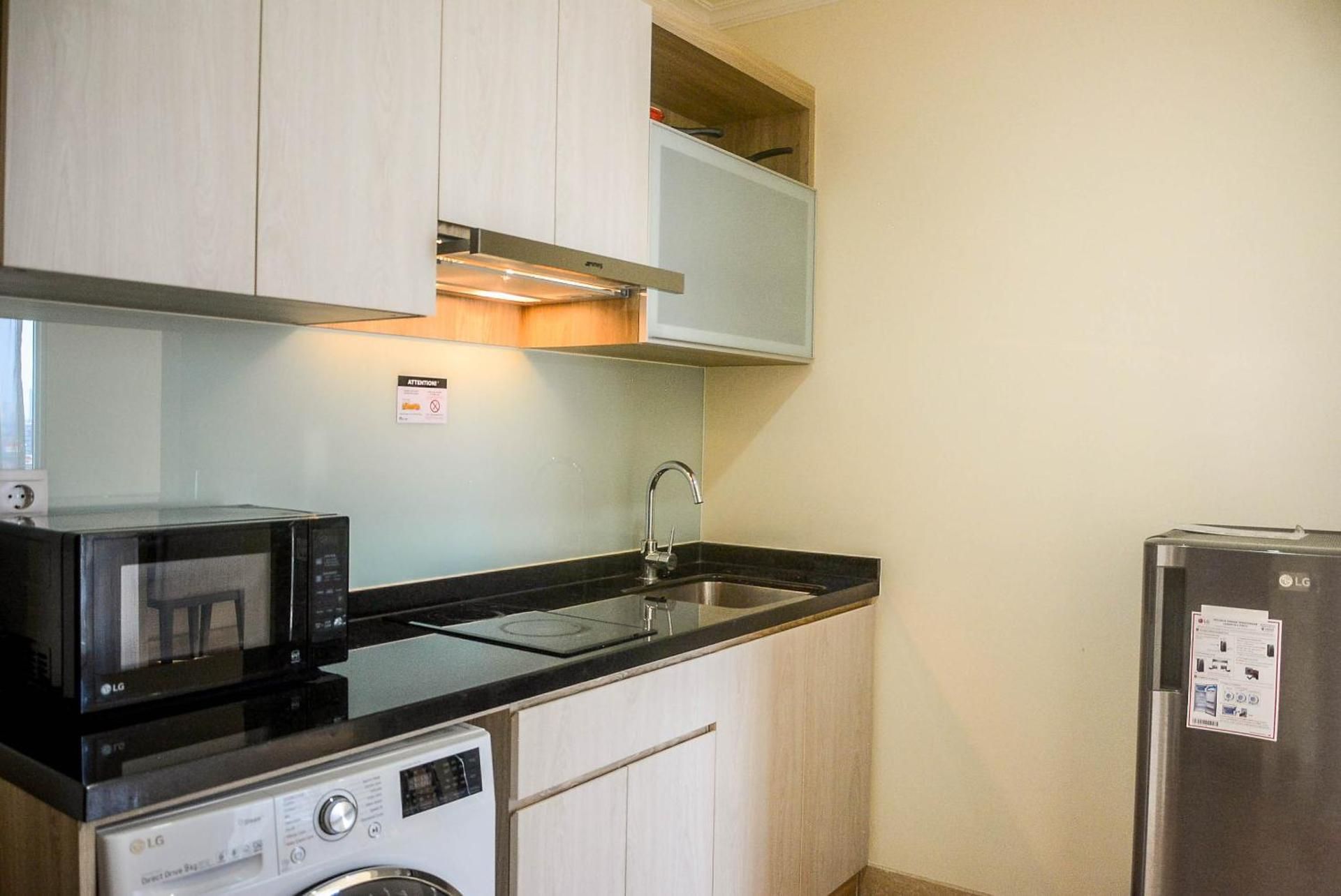 Studio Apartment
