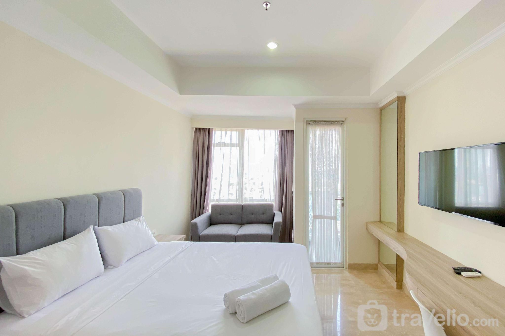 Best Minimalist Studio Menteng Park By Travelio