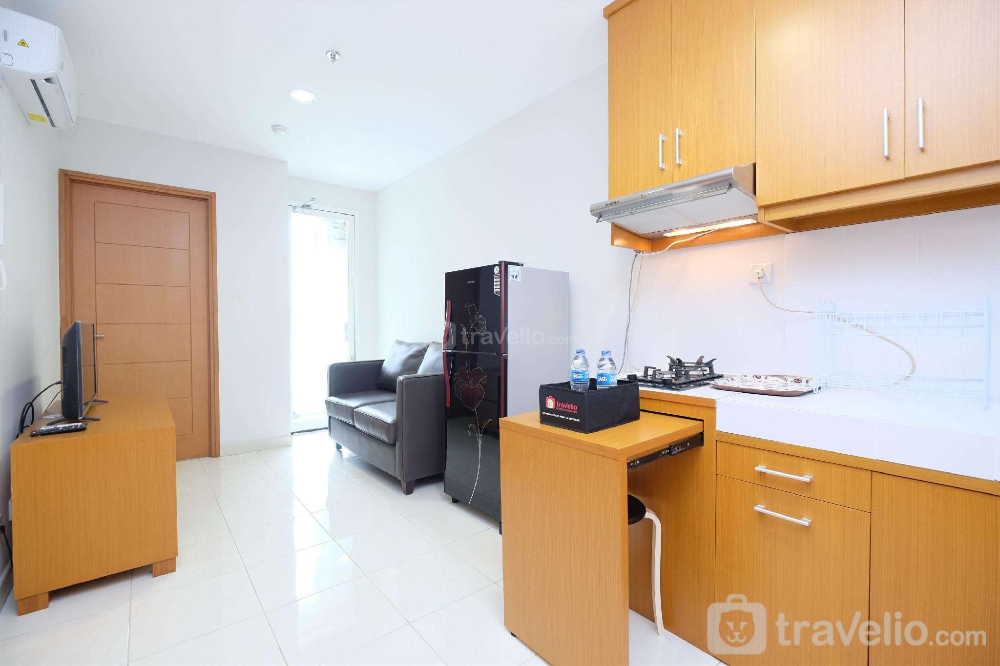 Comfort Stay 2BR Cinere Bellevue Suites ByTravelio