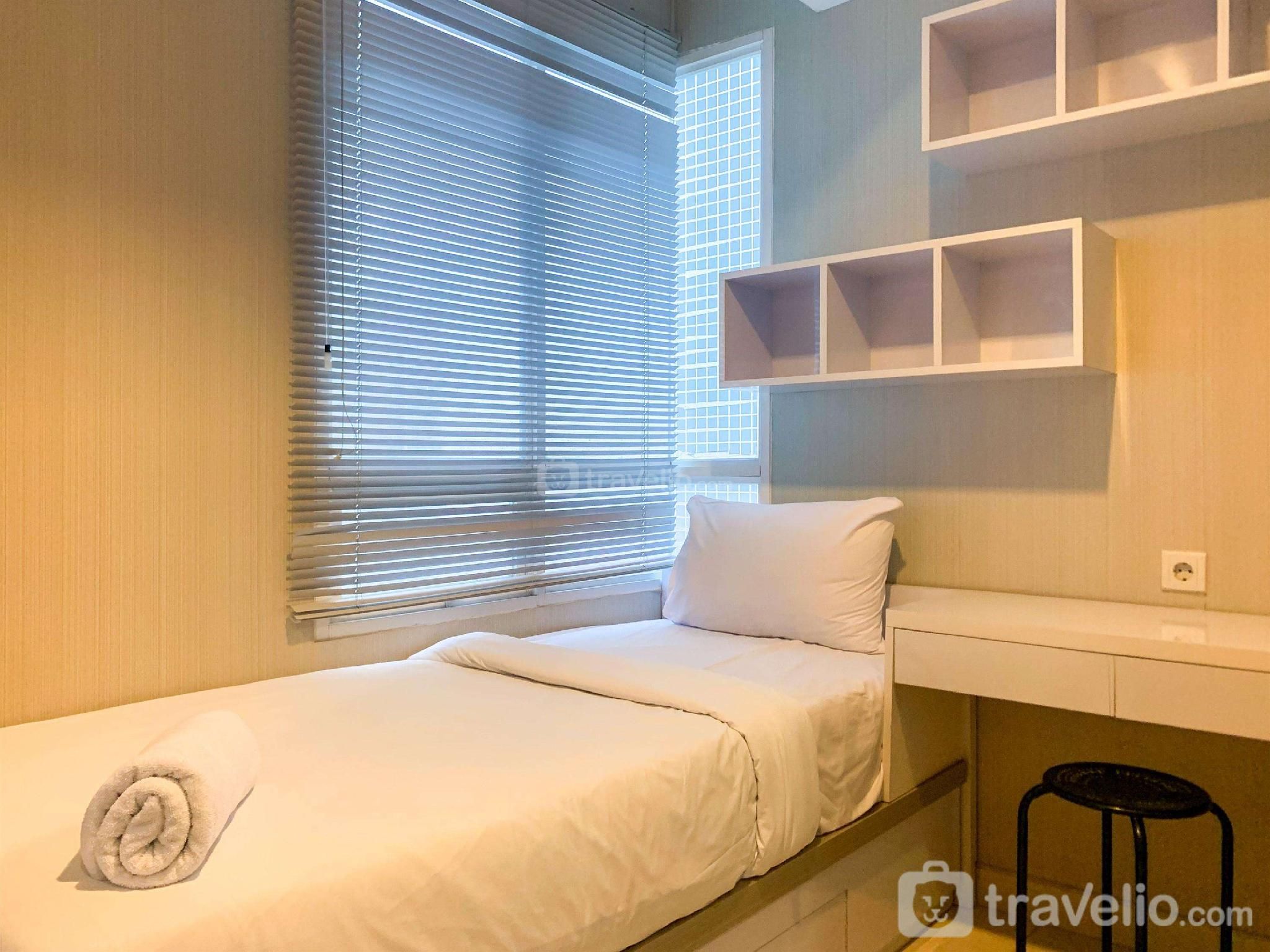 Simply 2BR at Cinere Bellevue Suites By Travelio