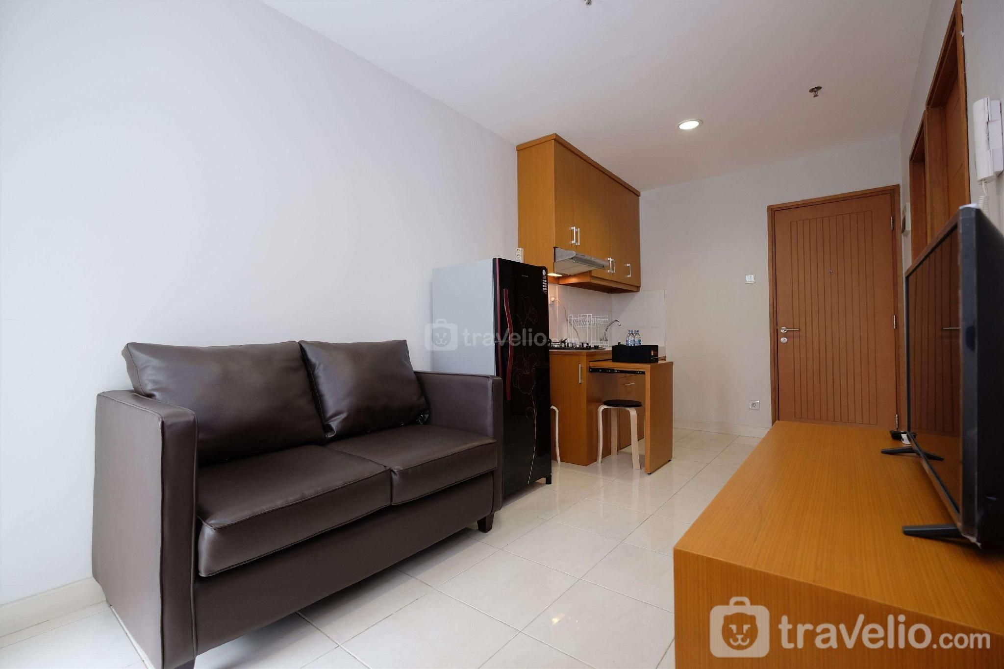 Comfort Stay 2BR Cinere Bellevue Suites ByTravelio