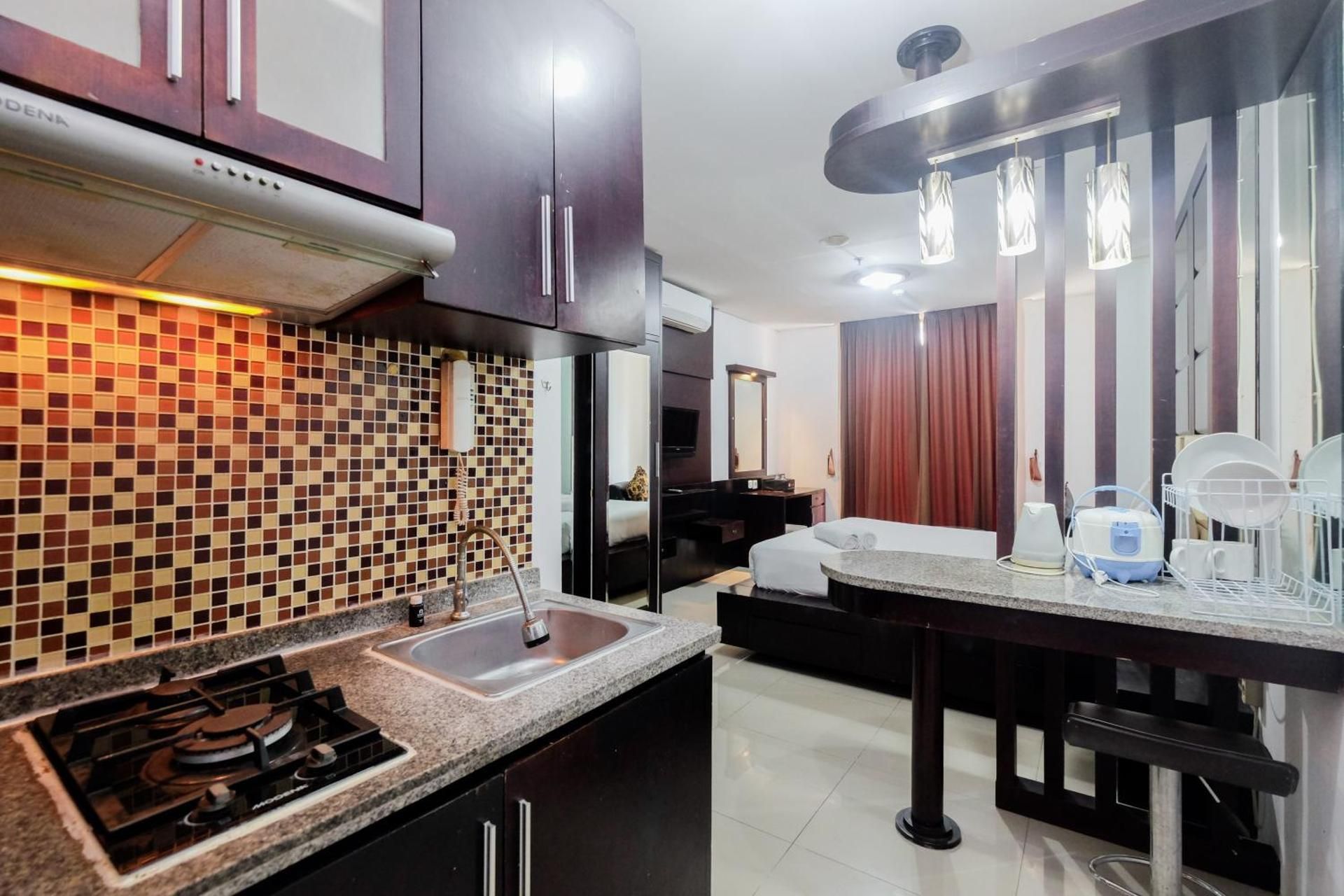 Studio Apartment