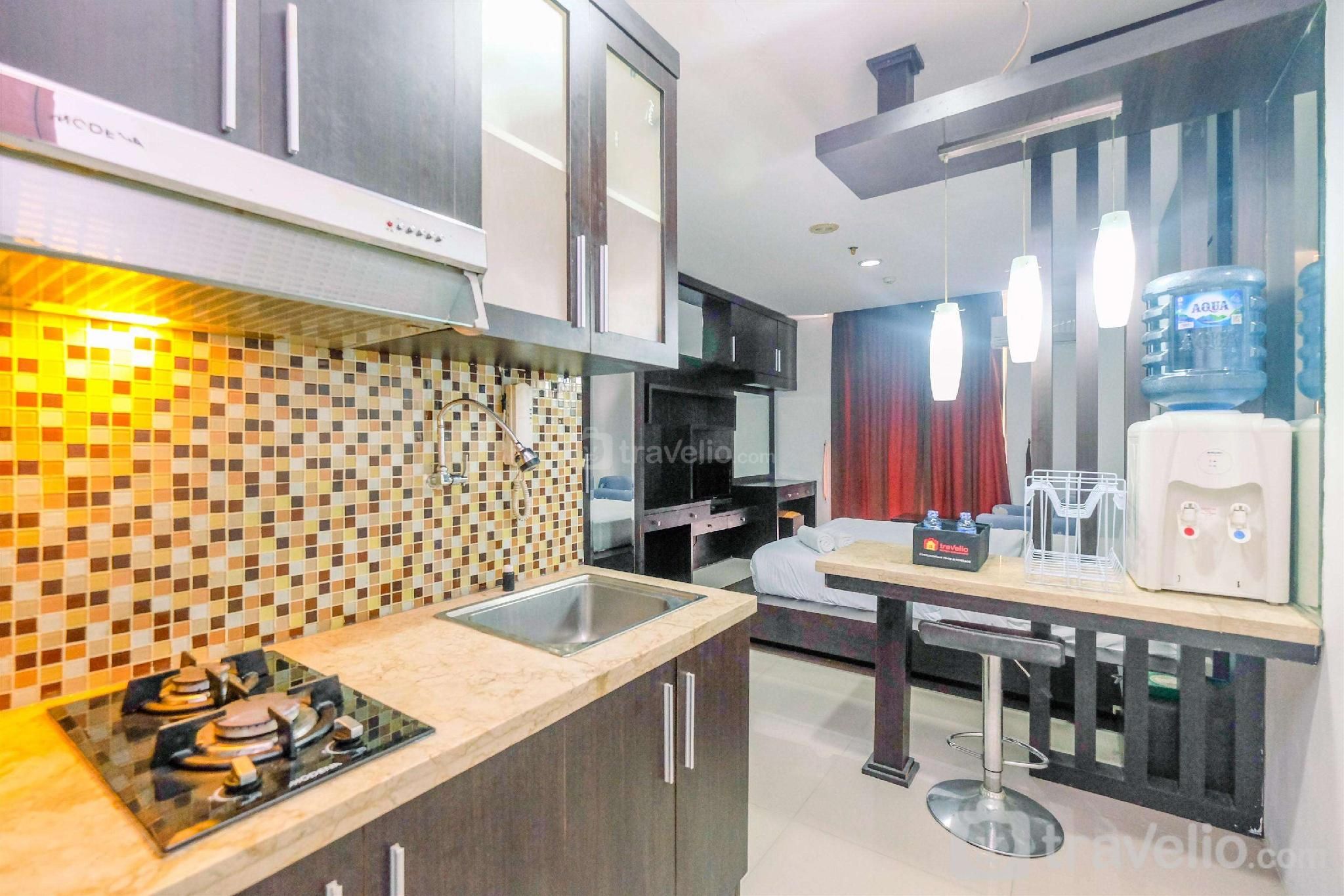 Cozy Studio Mangga Dua Residence By Travelio