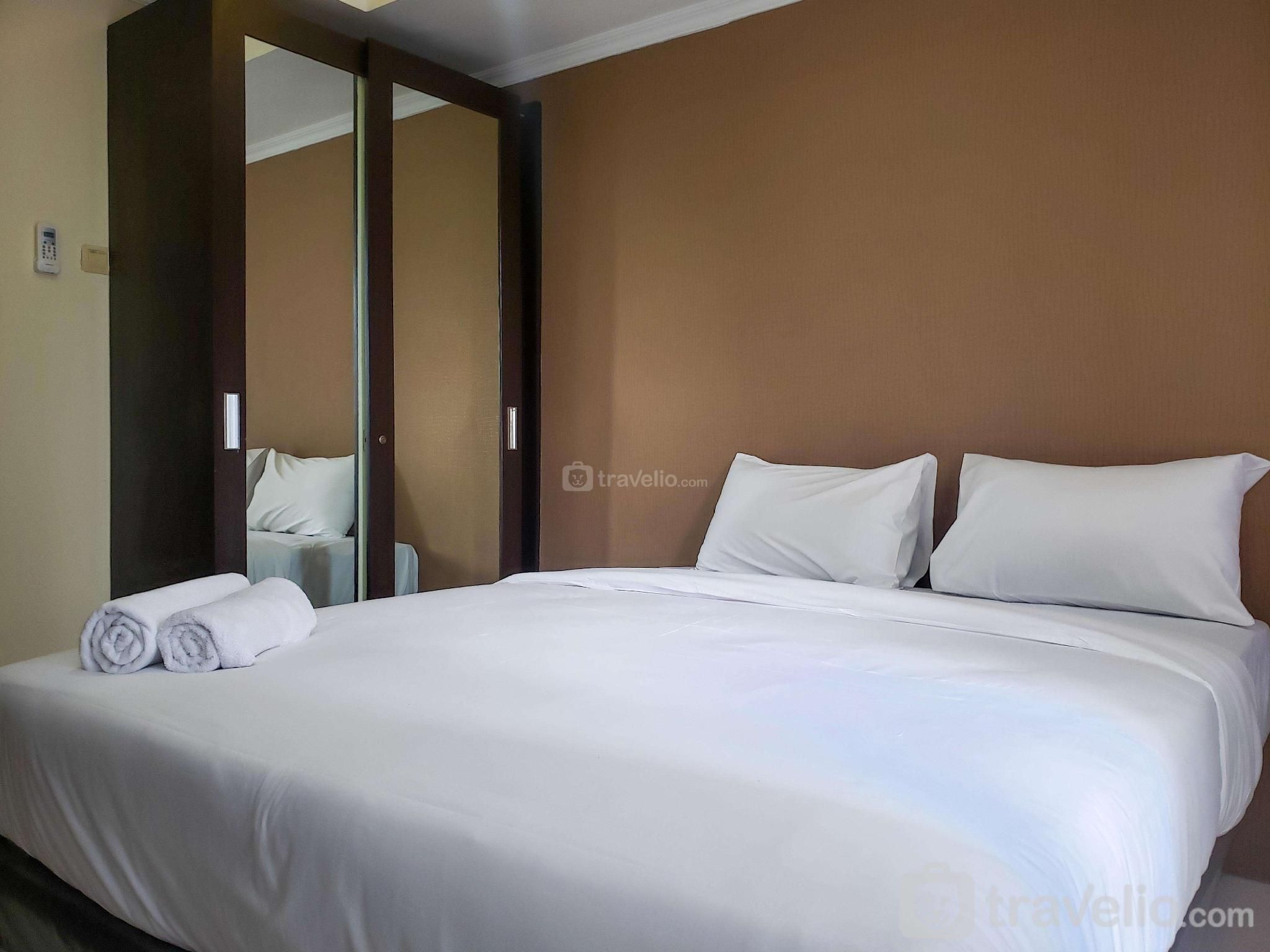 Comfy Studio Belmont Residence Puri By Travelio