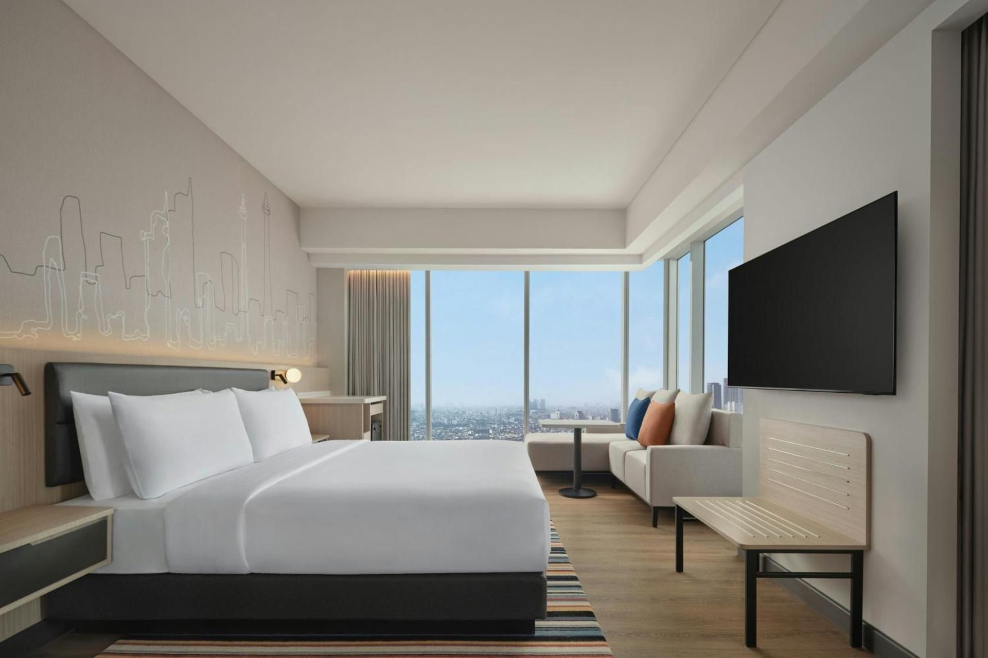 Panoramic Loft King