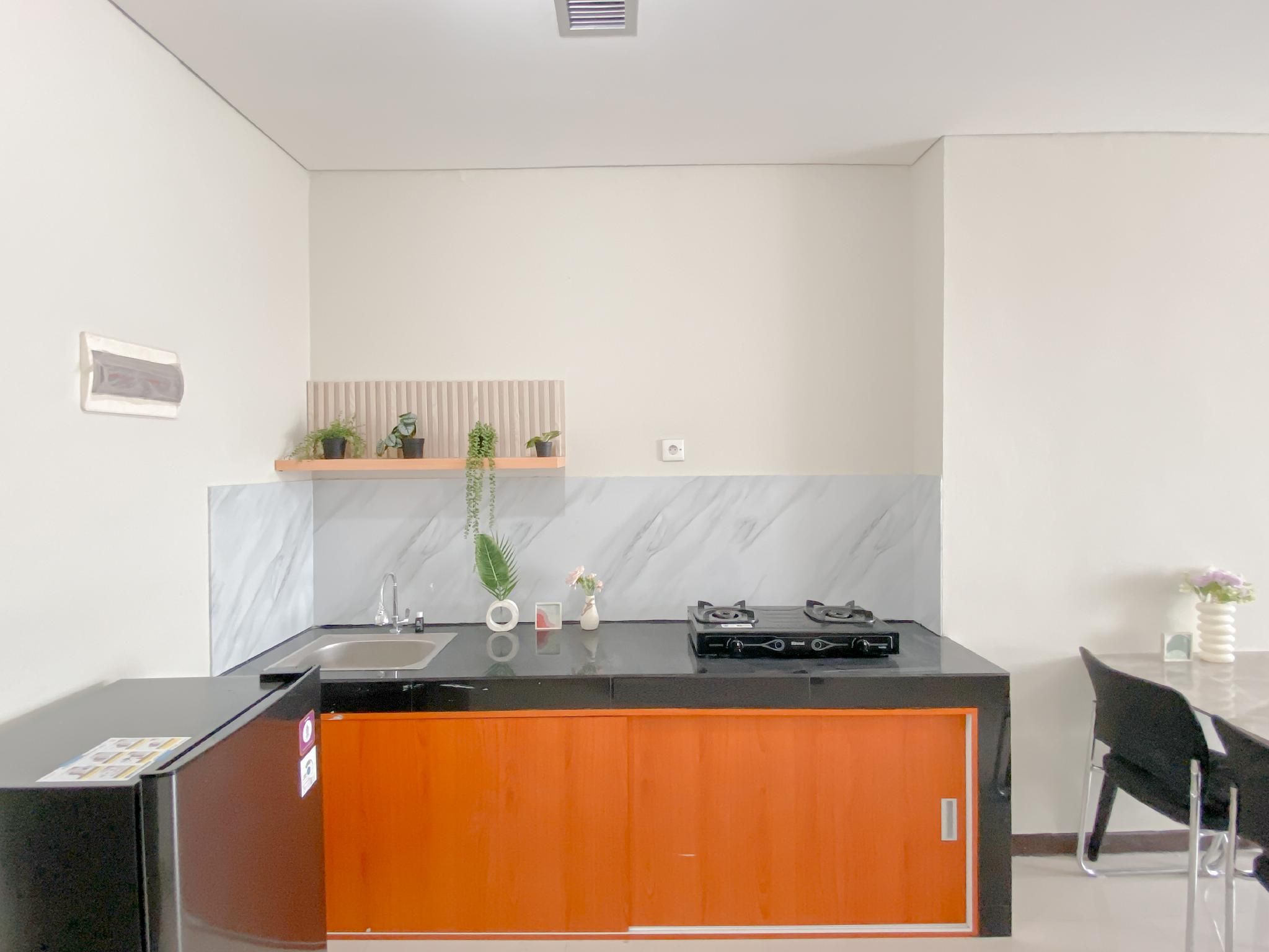 Comfortable Restful 2BR Nifarro Park By Travelio