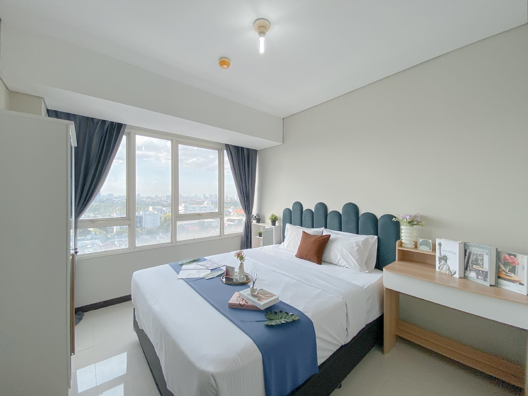 Comfortable Restful 2BR Nifarro Park By Travelio