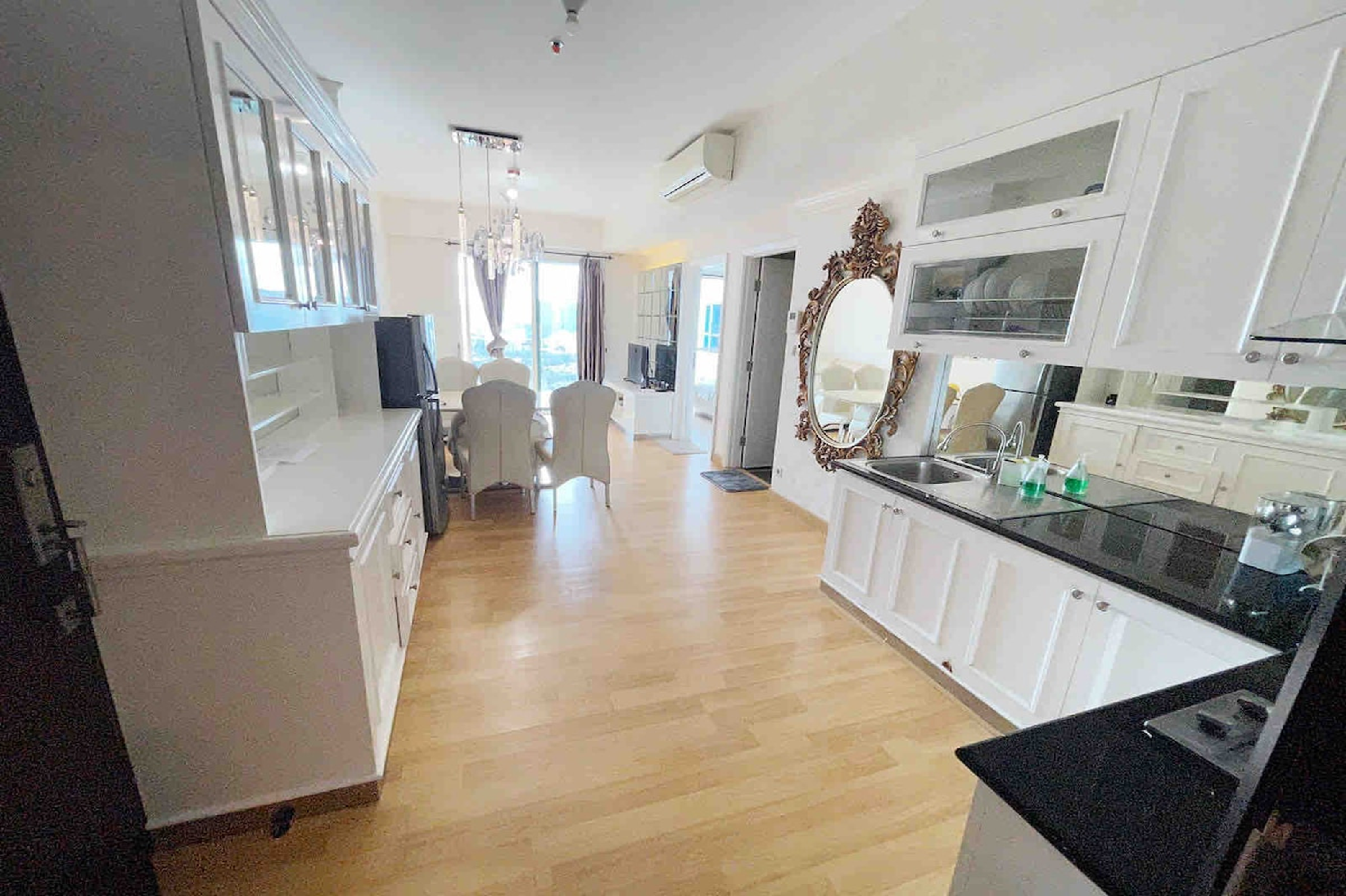 1 Bedroom Apartment