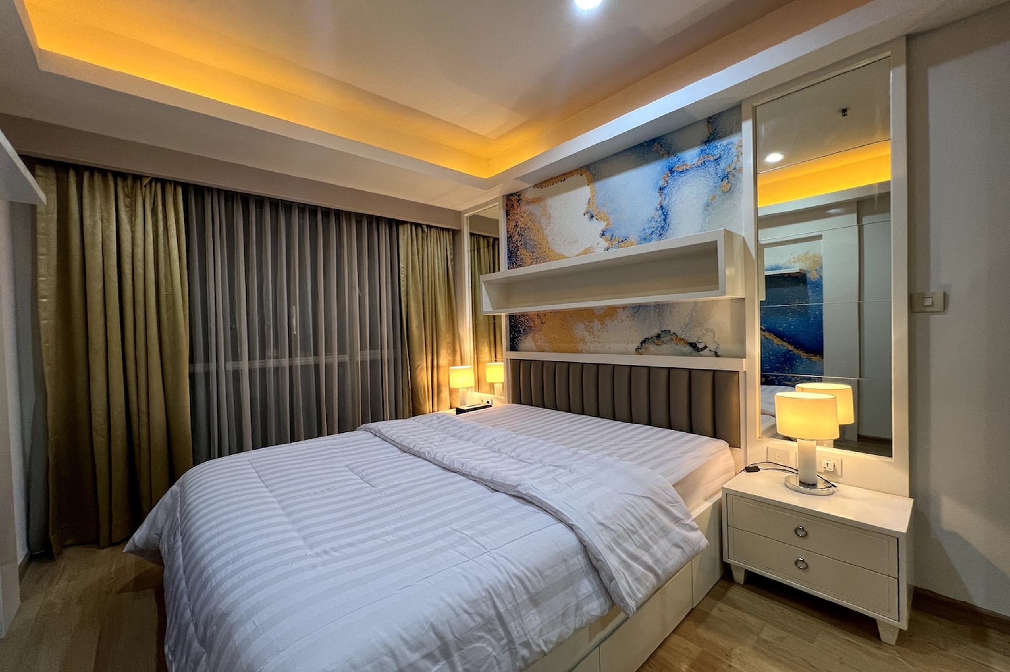 2 Bedroom Deluxe Apartment