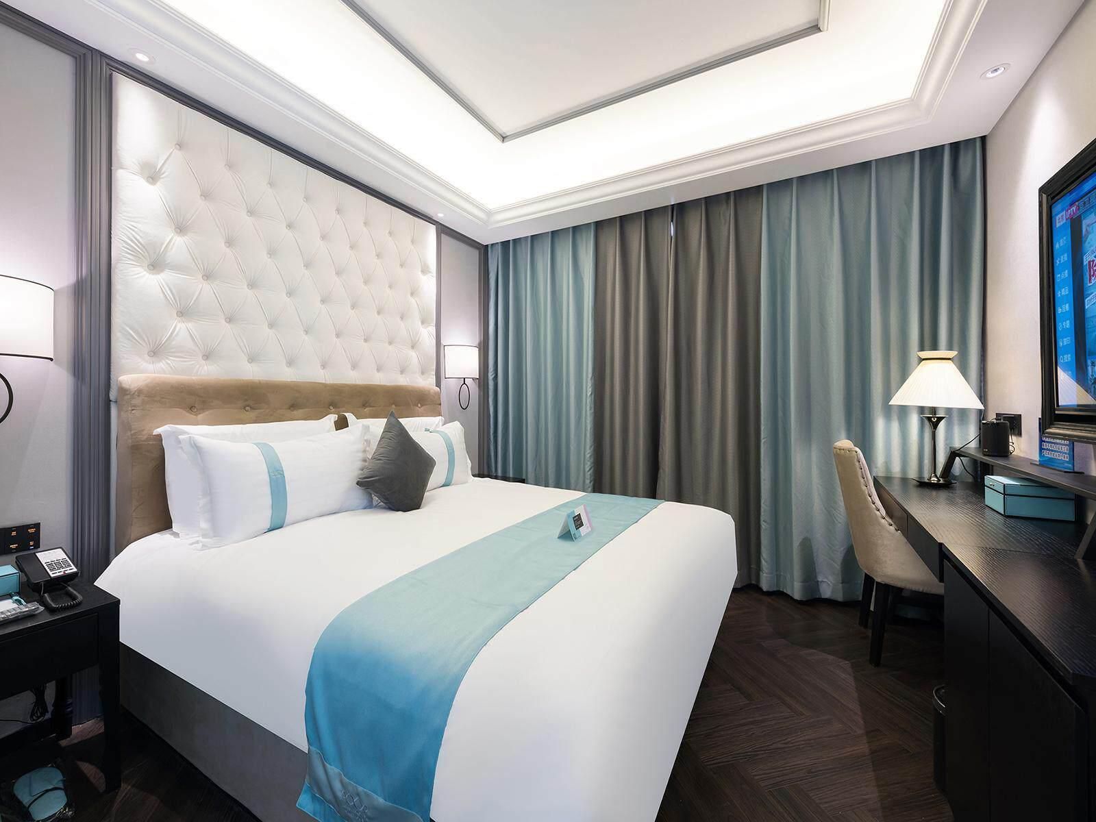 Xana - Business Bed Room