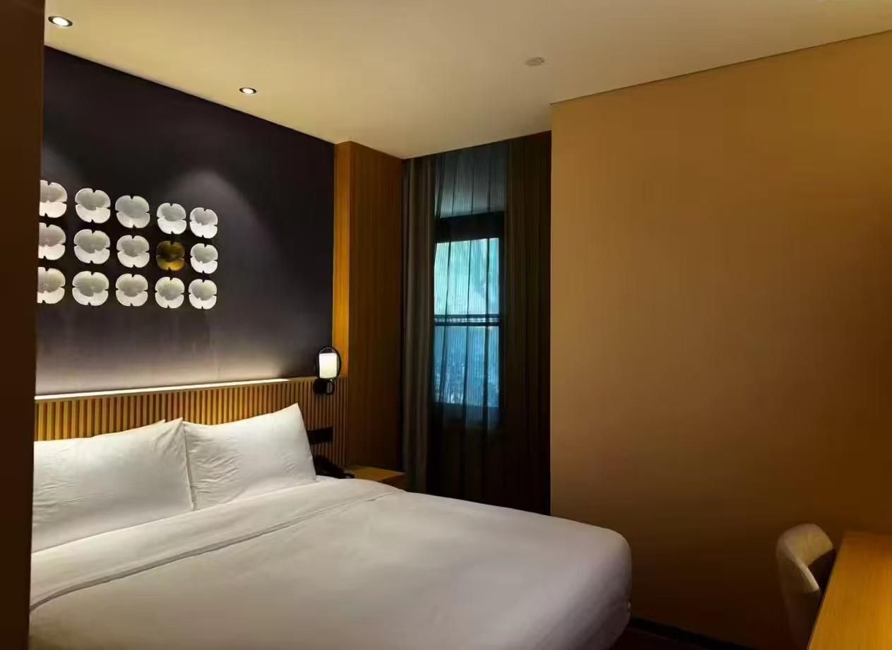 Crystal Orange Hotel Beijing Guomao Business District Sihui Huazhu - Room With Bed 2