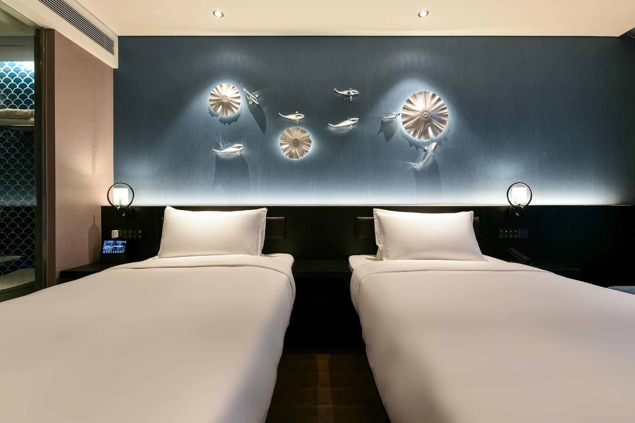 Huazhu - Hetang Yuese Twin