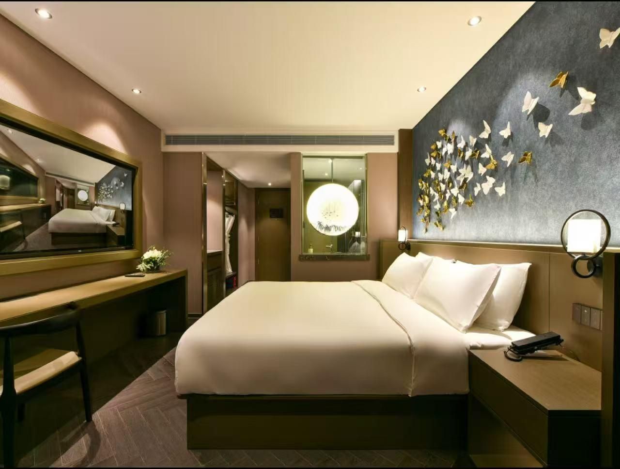 Huazhu - Zhuangzhou Mengdie Room