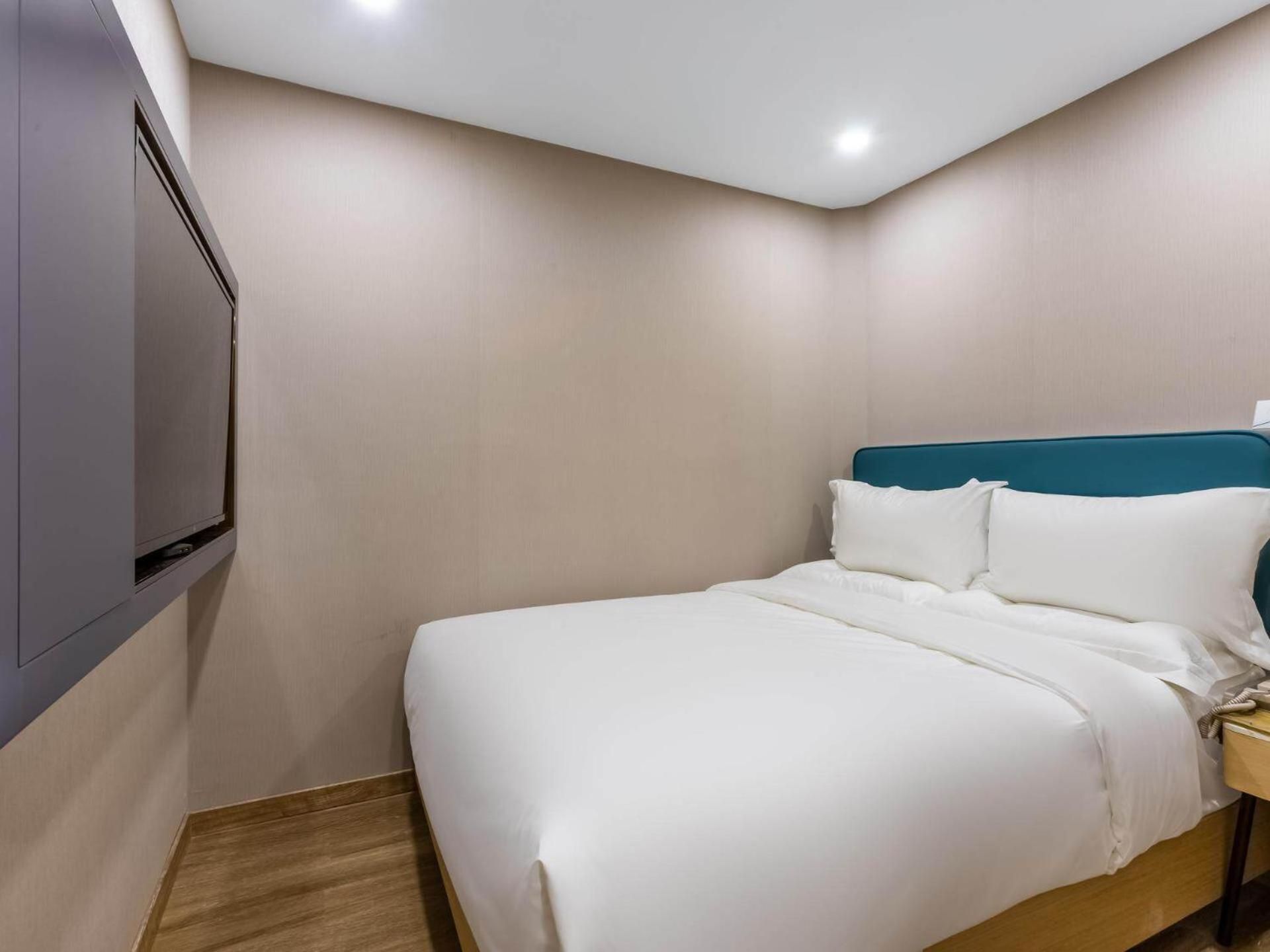 Selected Double Room without Window