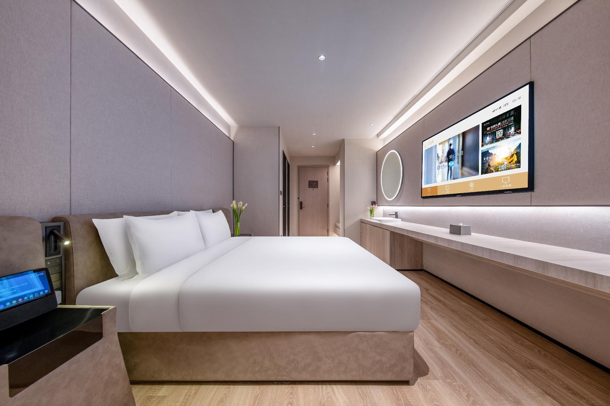 Huazhu - Executive Bed Room