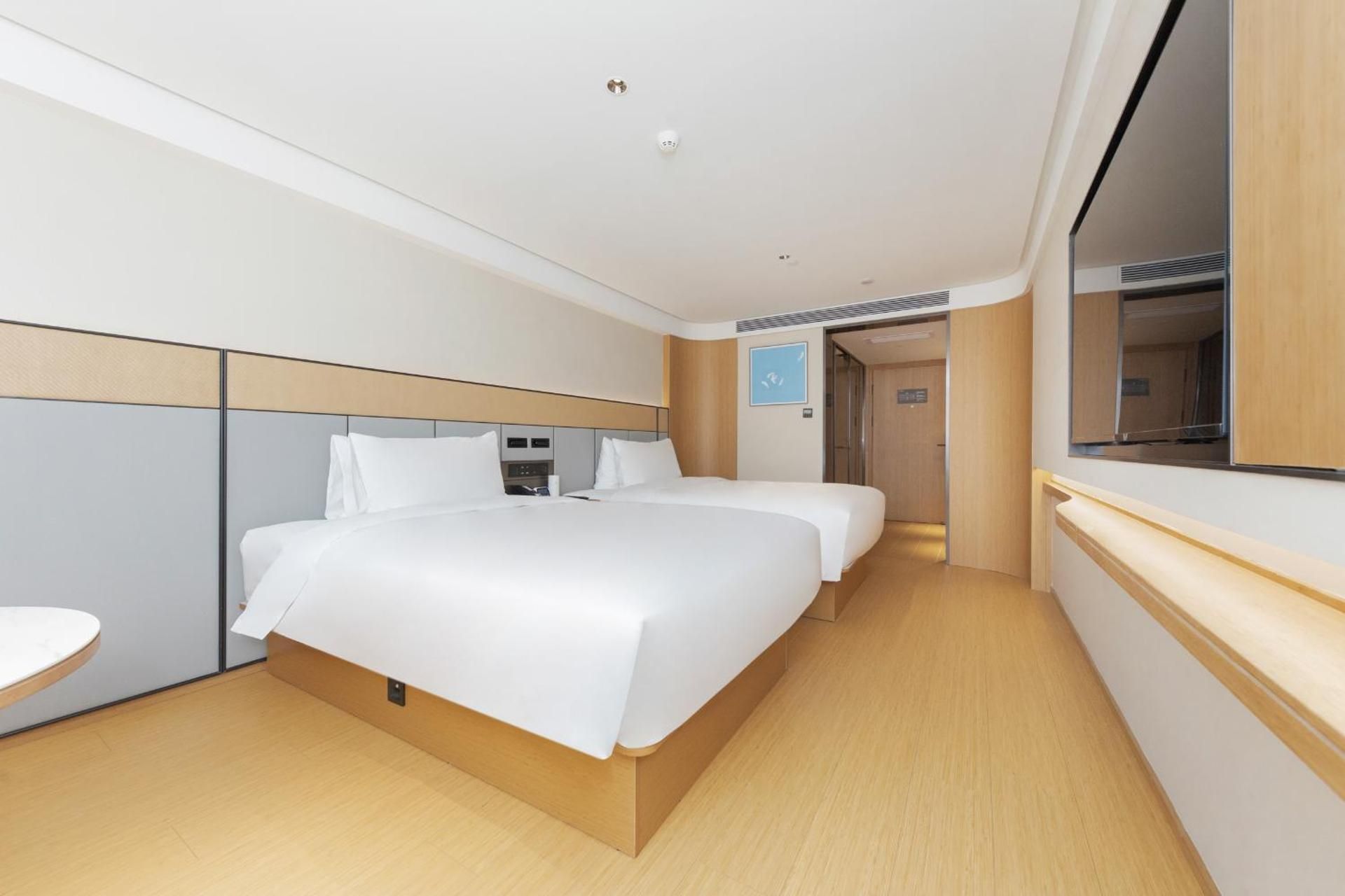 Deluxe Double Room with Two Double Beds
