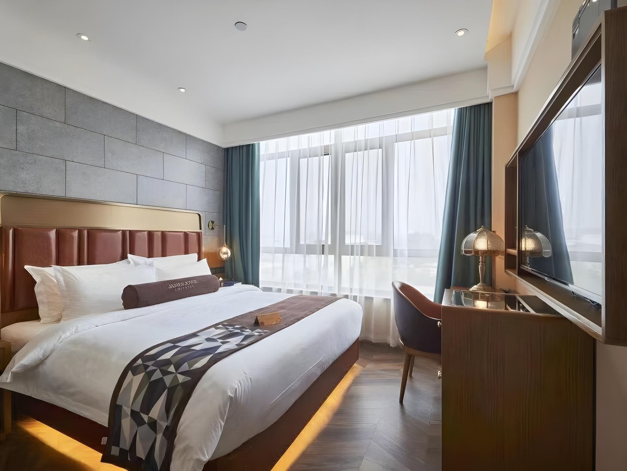 James Joyce - Chunxiang Bed Room