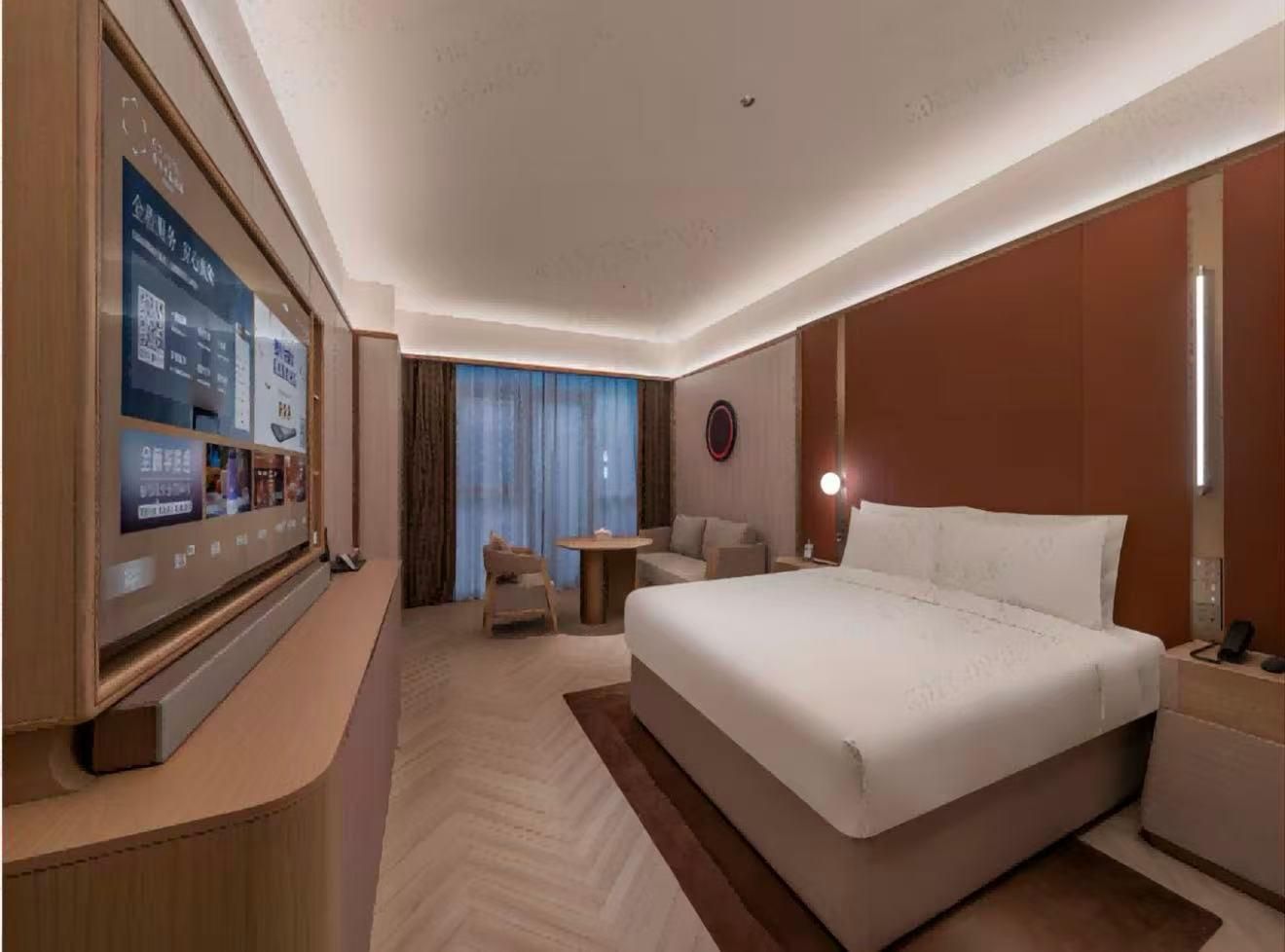 Courtyard Executive Queen Room