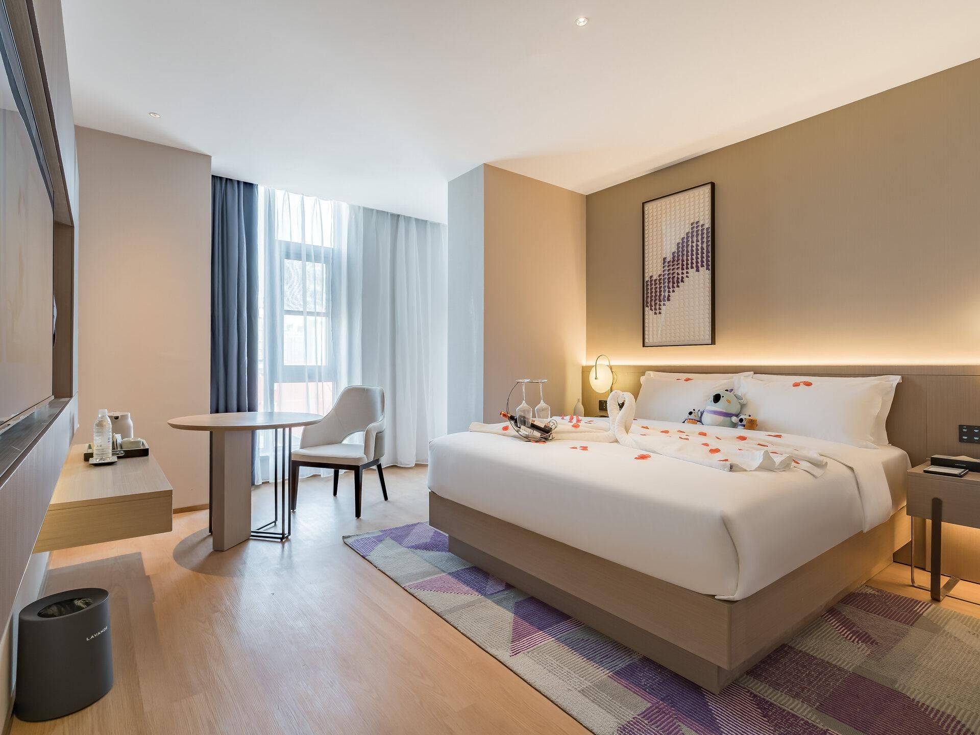 WH - Youxiang Romantic Room