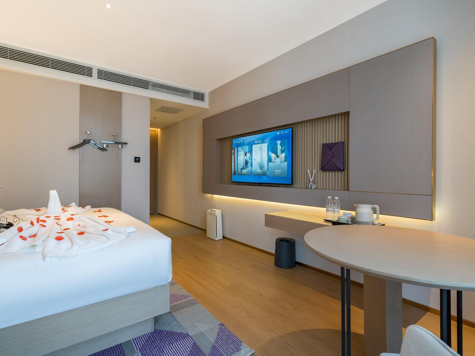 WH - Youxiang Romantic Room