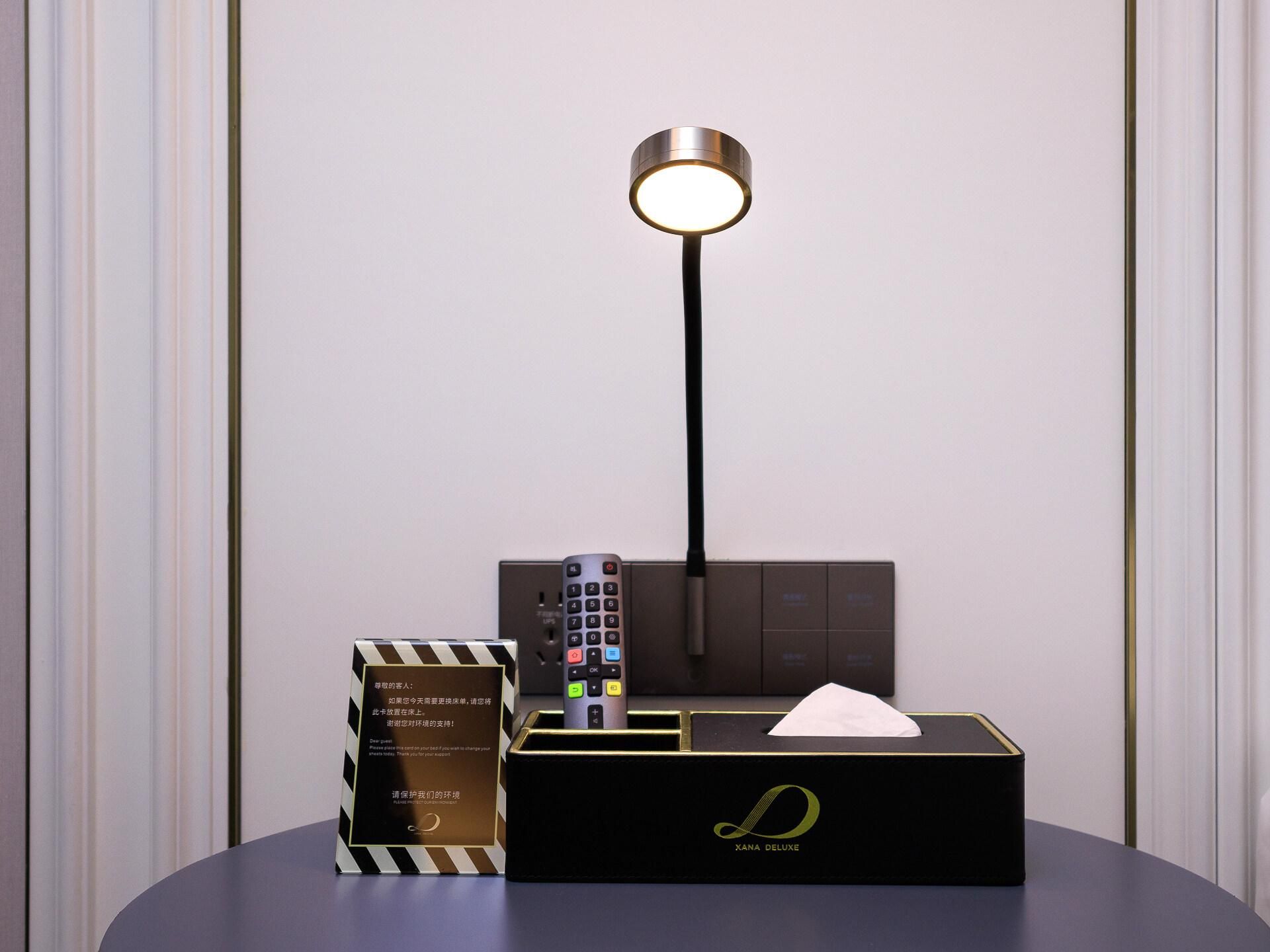 James Joyce - Feifan Bed Room