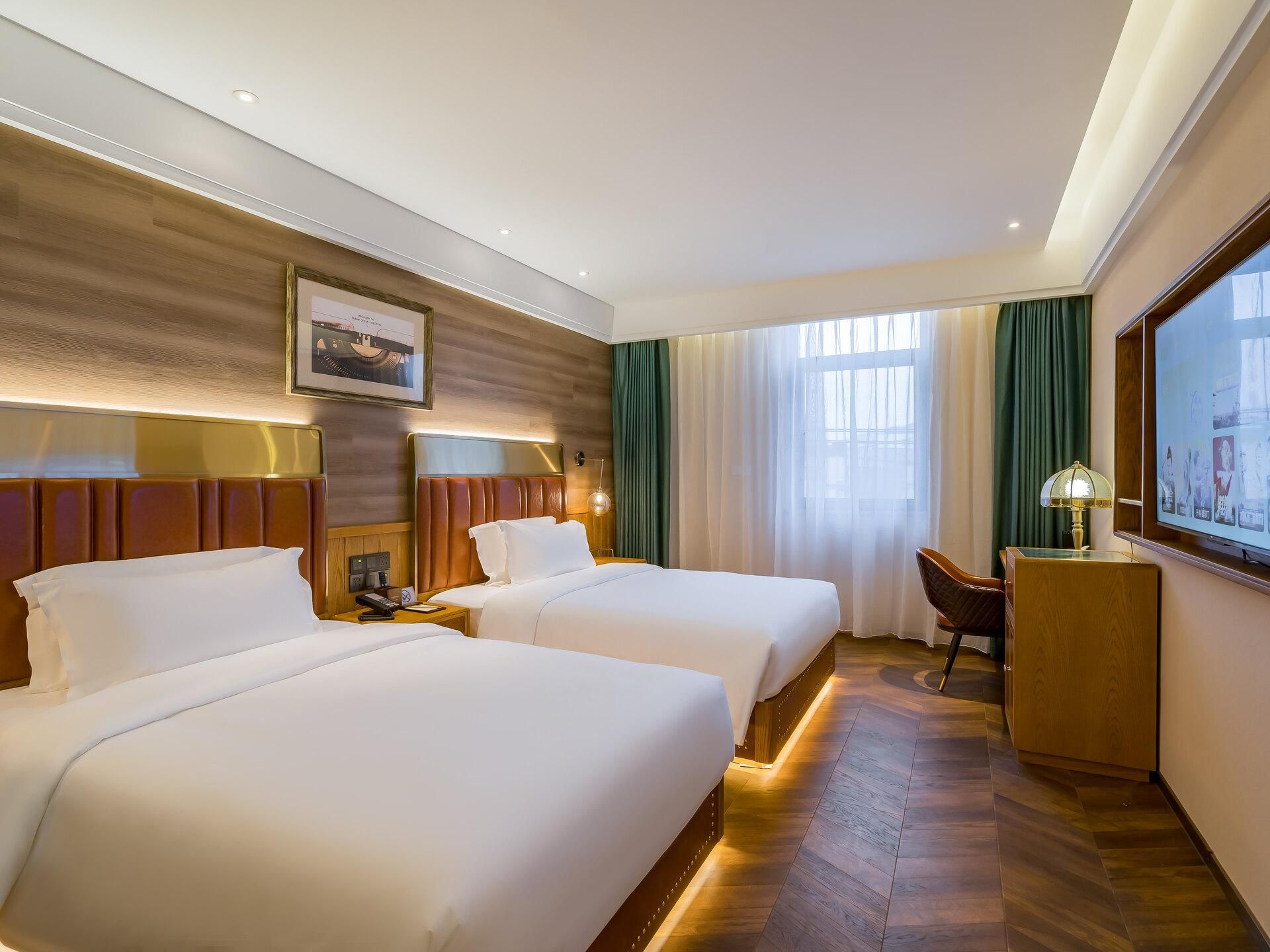 Deluxe Luxury King Room