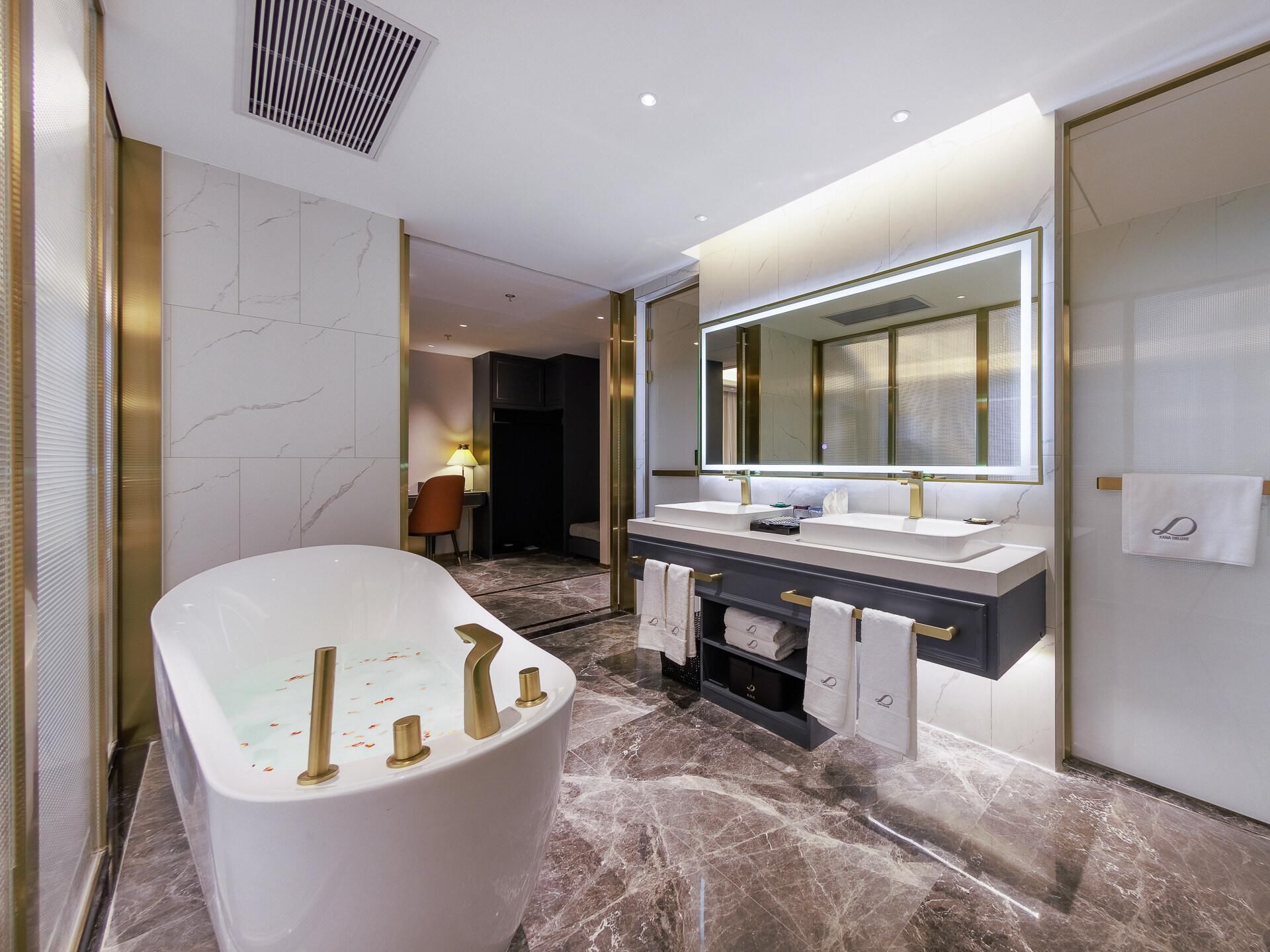 Xana - Bed Room