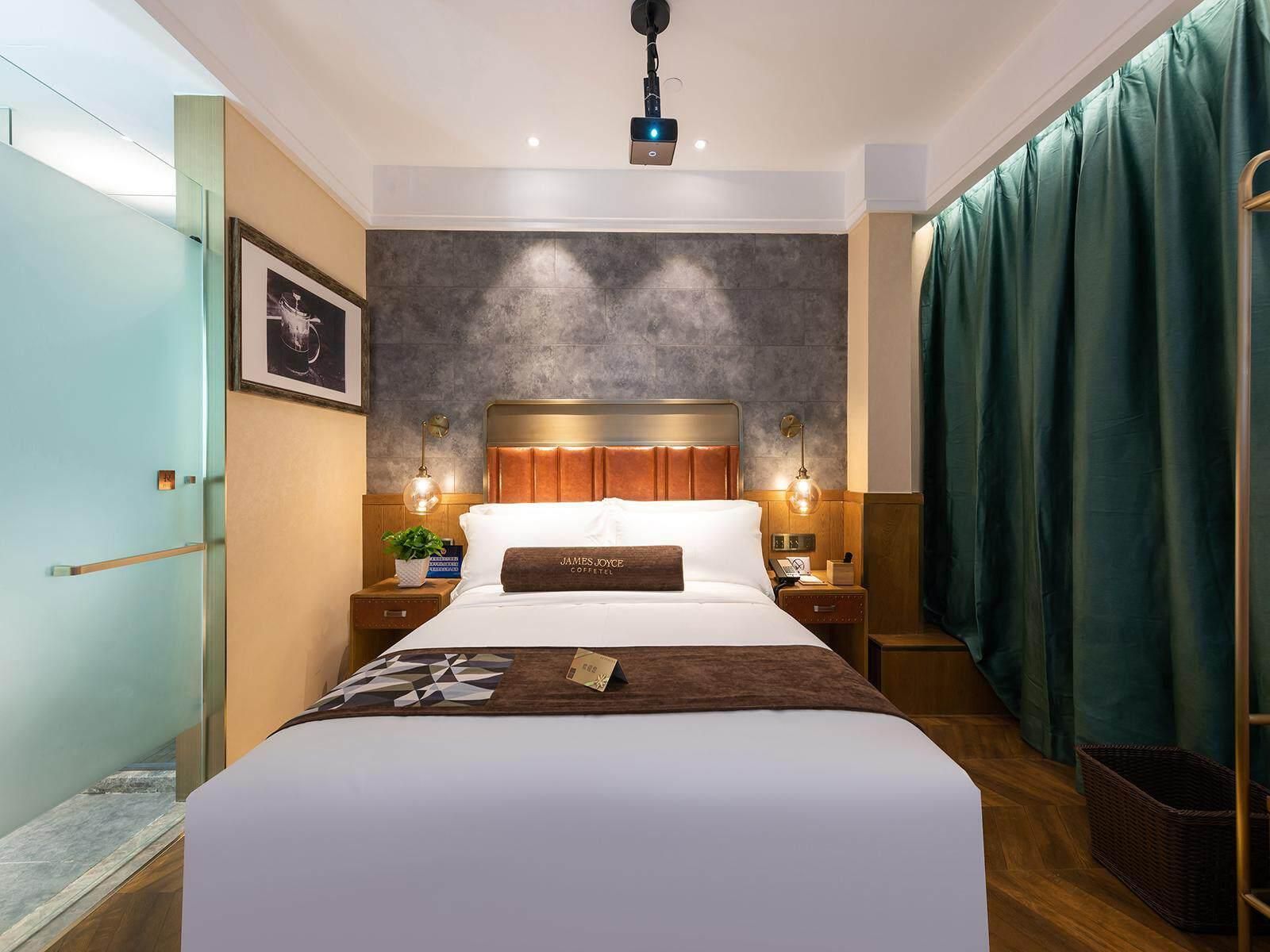 James Joyce - Feifan Bed Room