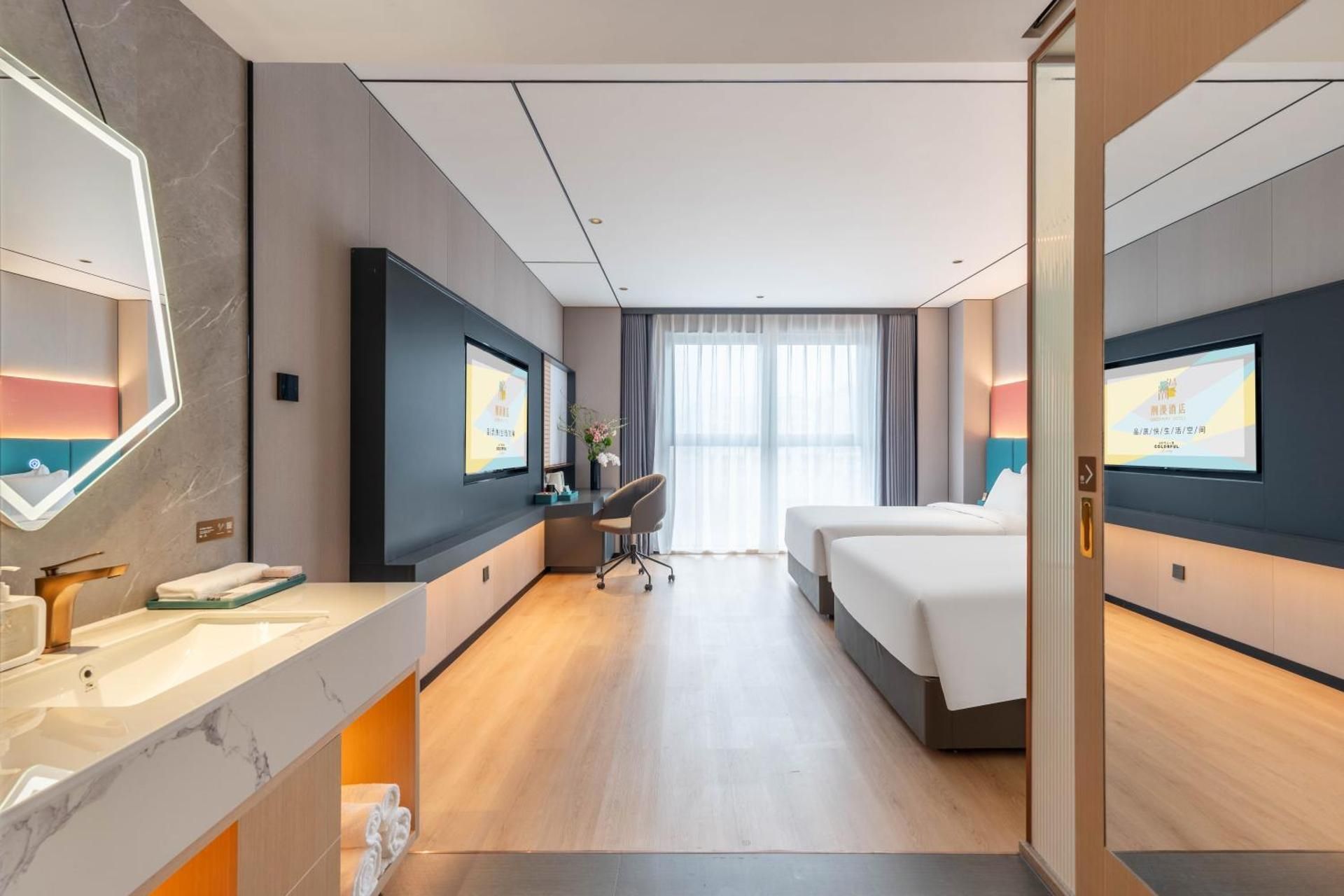 Superior Twin Room