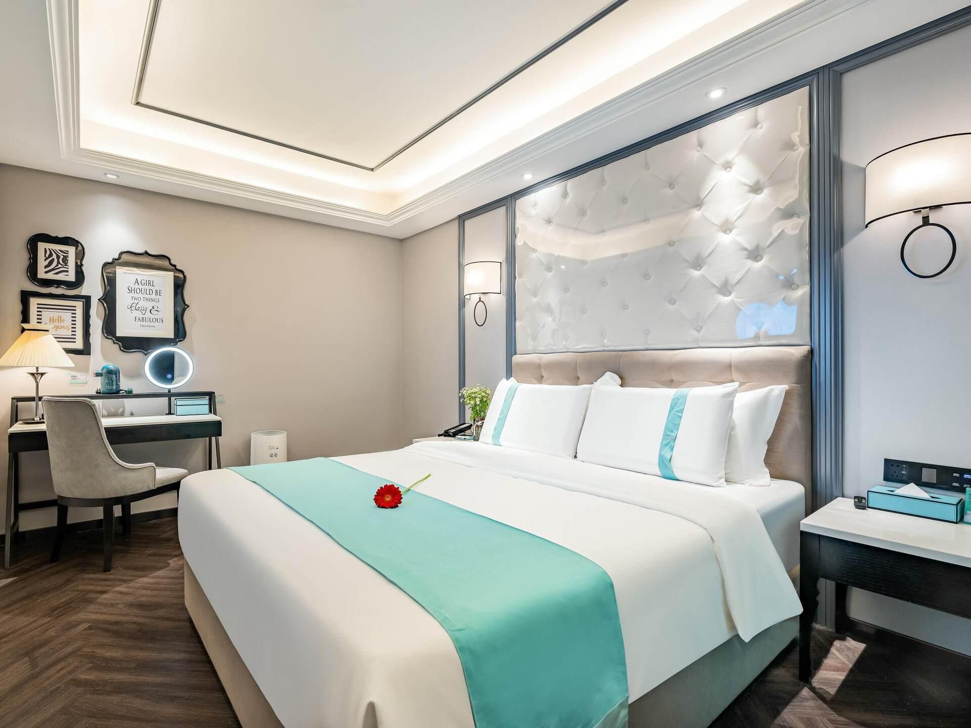 Xana - Pure 1 Bed Room