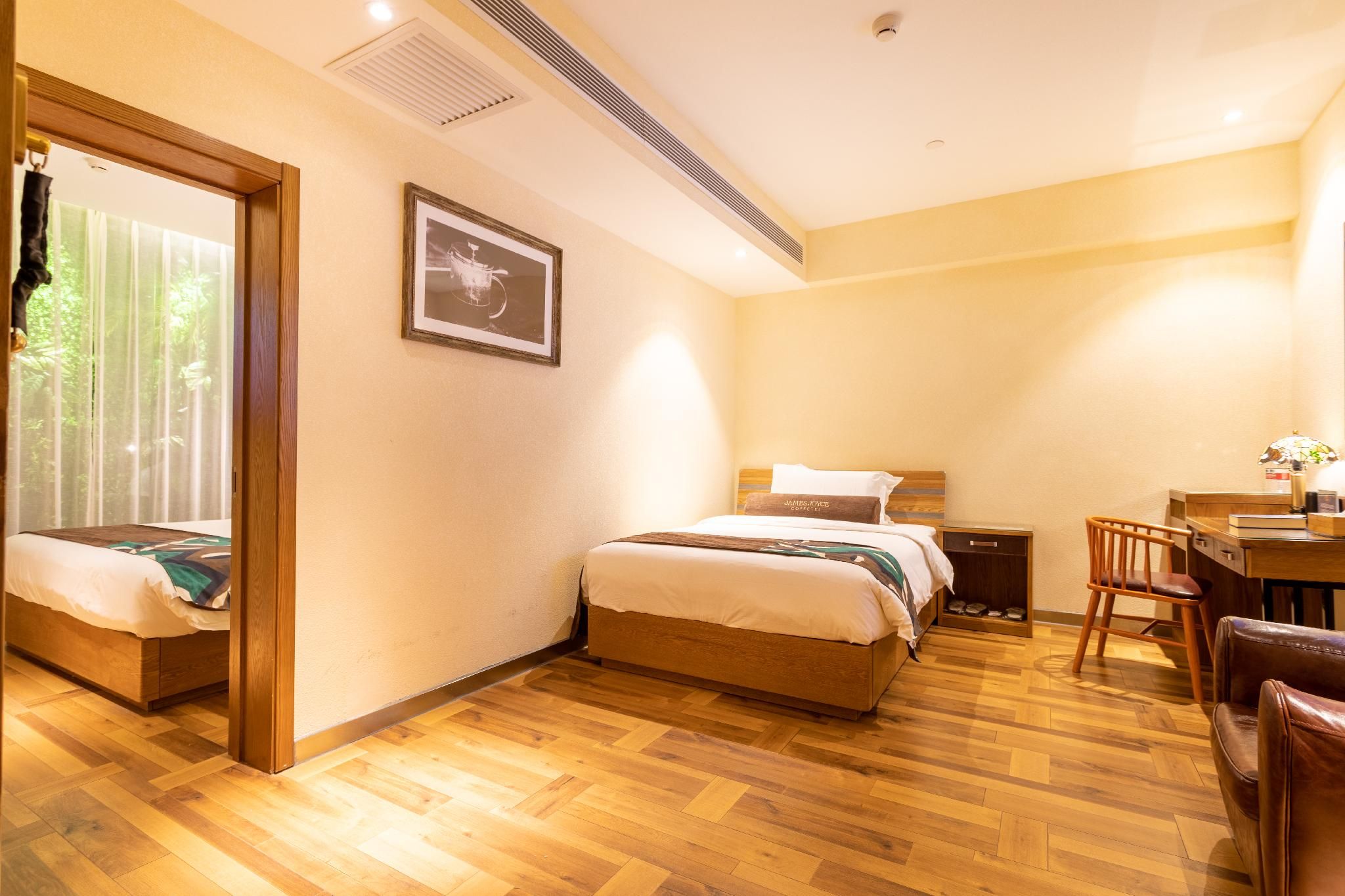 James Joyce - Feifan Family Suite