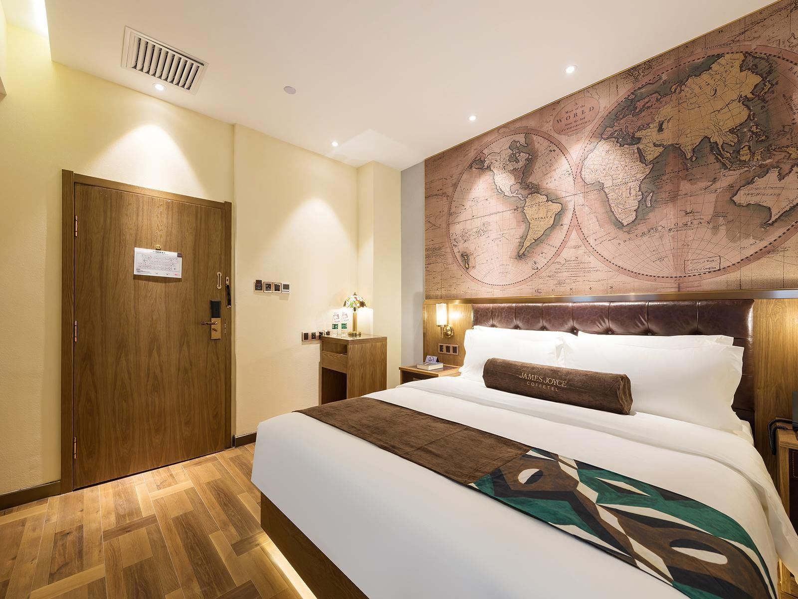 James Joyce - Chunxiang lifestyle Bed Room