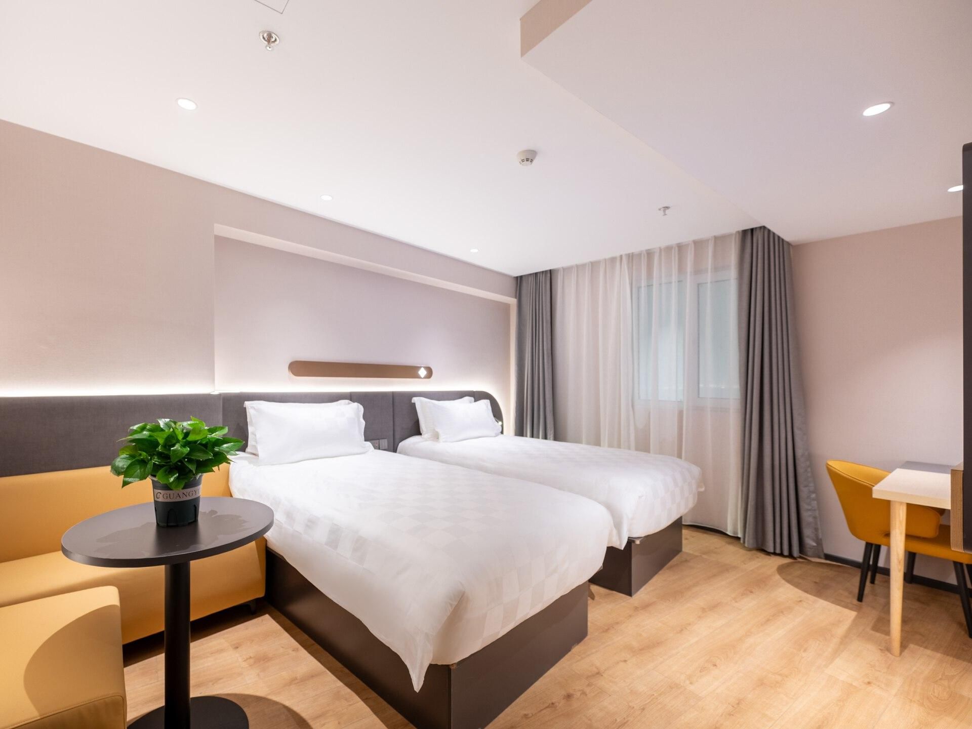 WH - Xingxuan Superior Twin Room