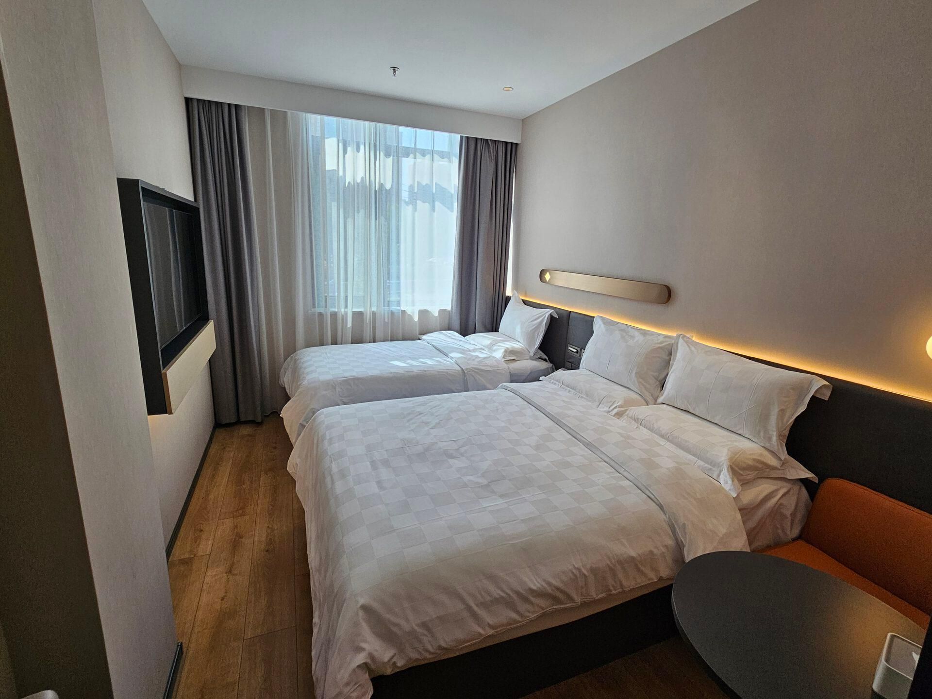 WH - Xingxuan Deluxe Family Room