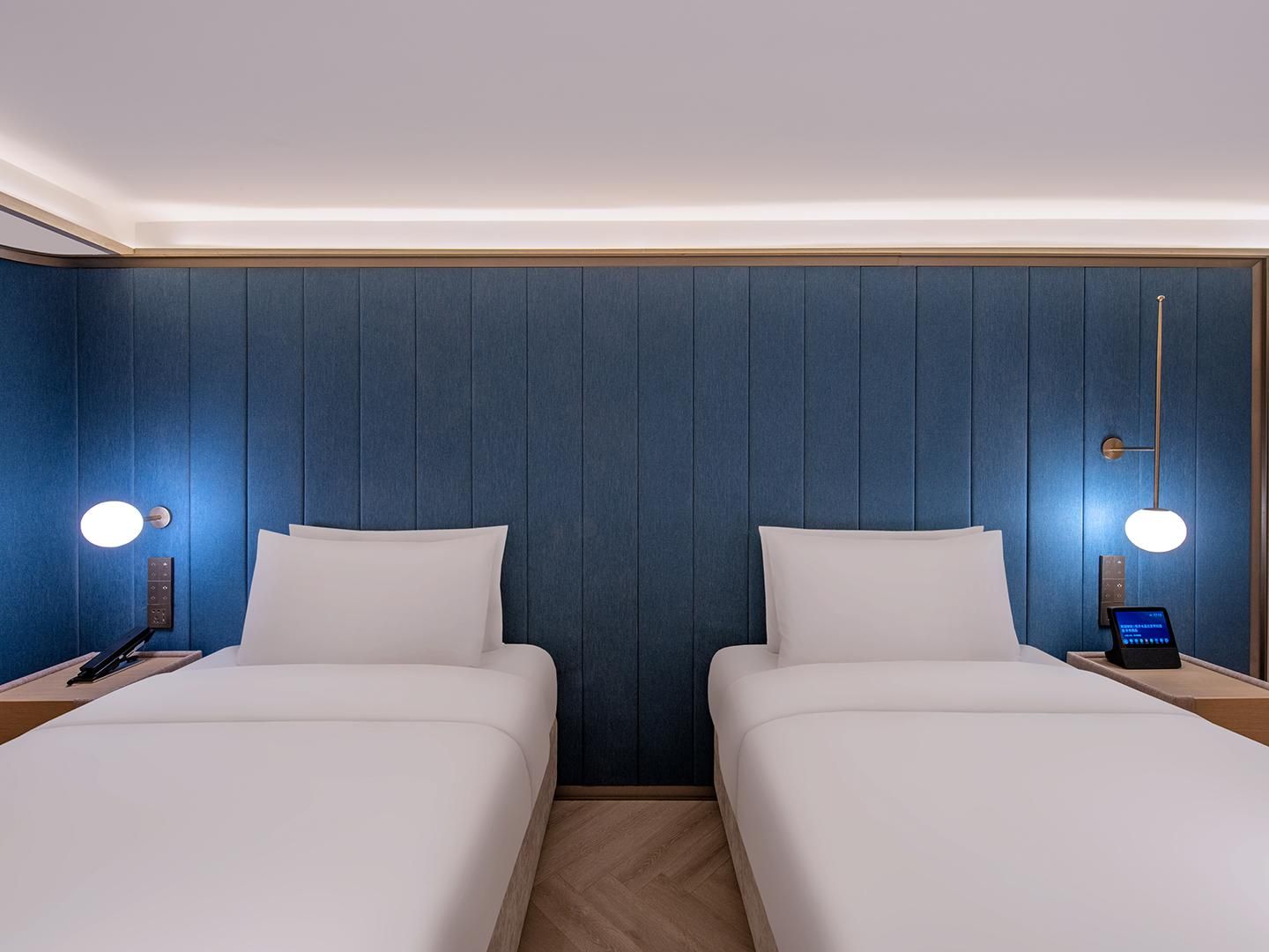 Huazhu - Executive Twin Room