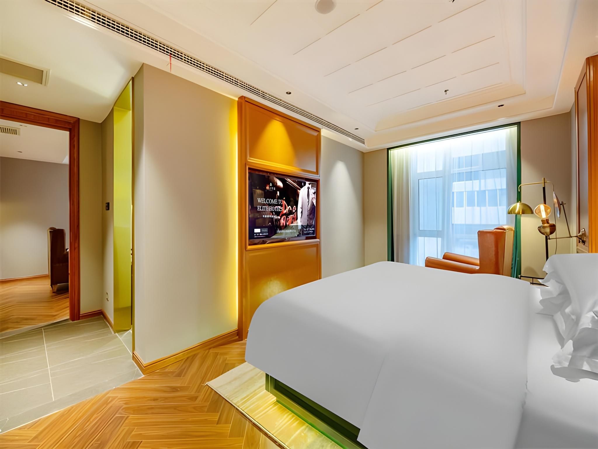 Select You Ter Room