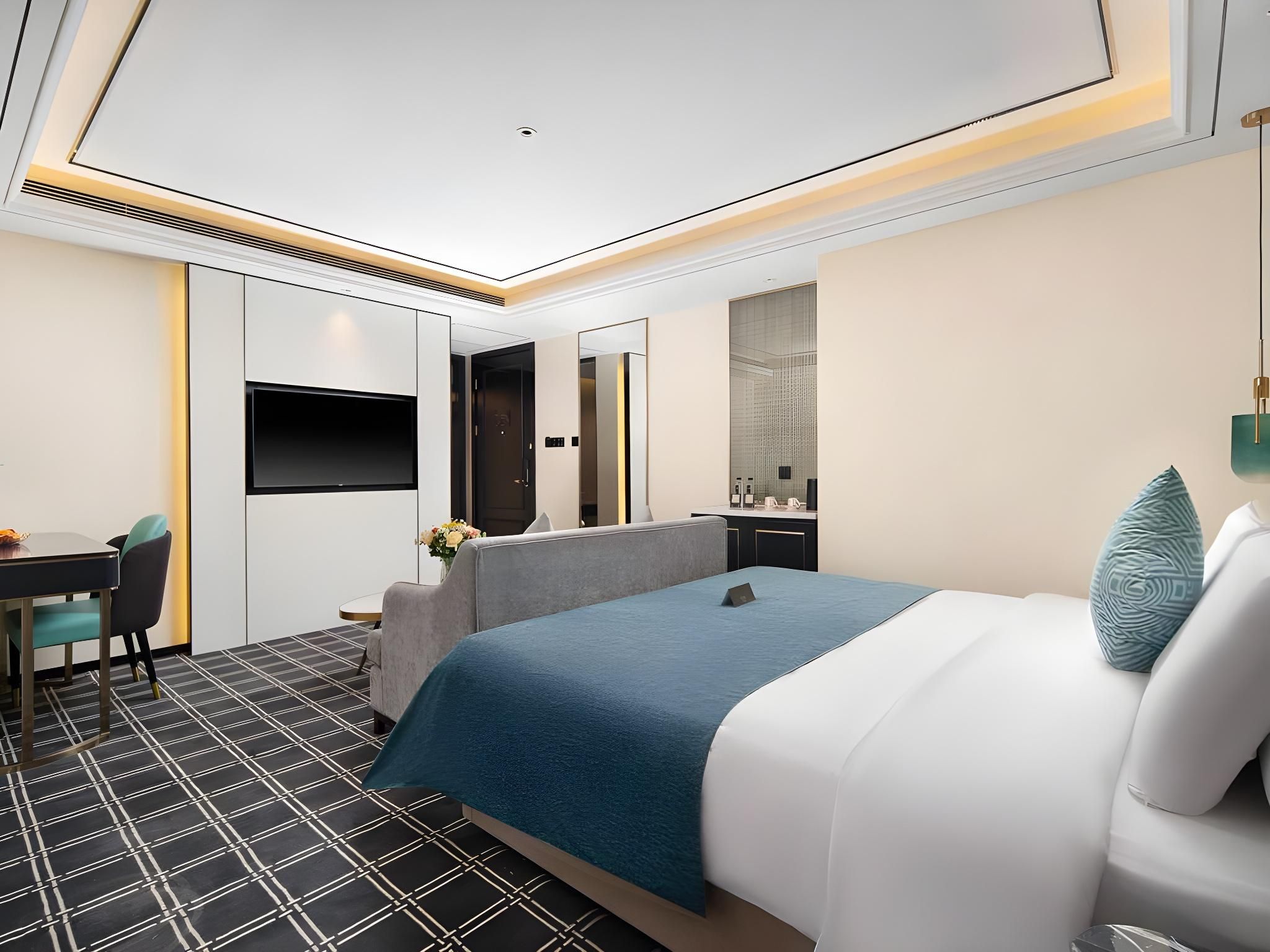 WH - Deluxe Room Twin