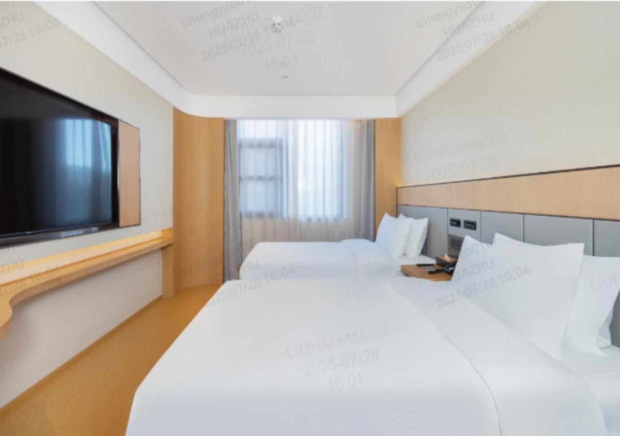 Twin Business Room