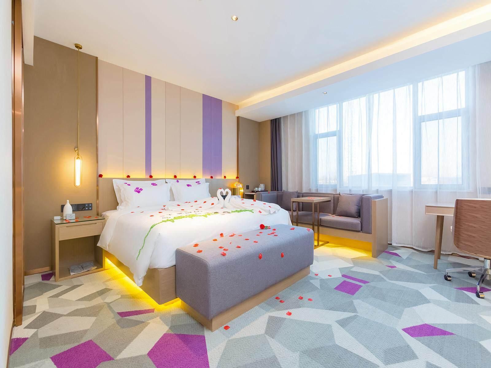 WH - Zunxiang Romantic Room