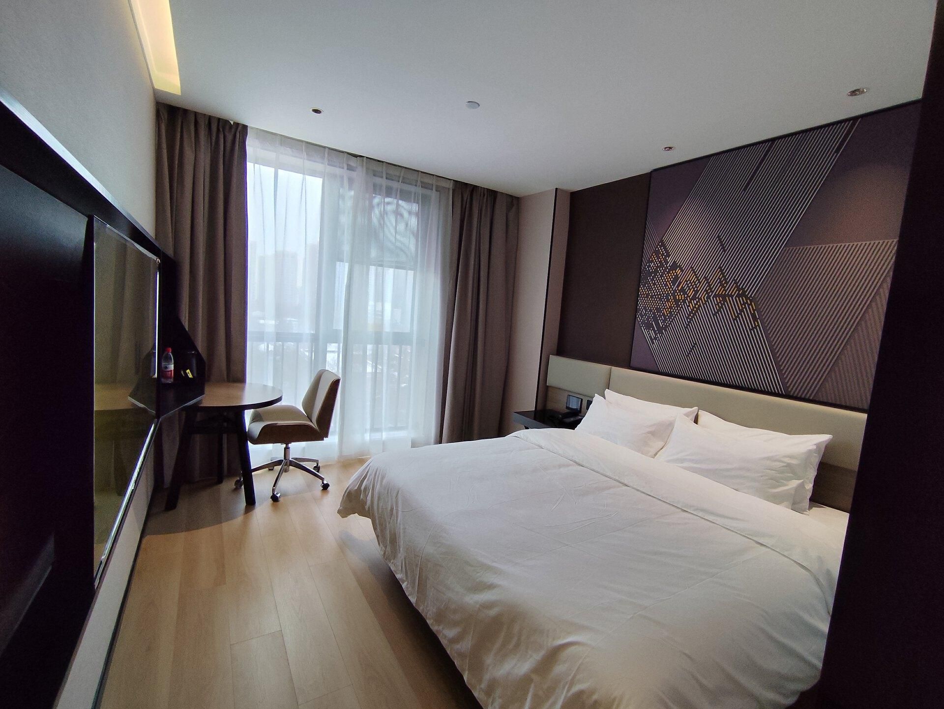 U Romantic Customized Room