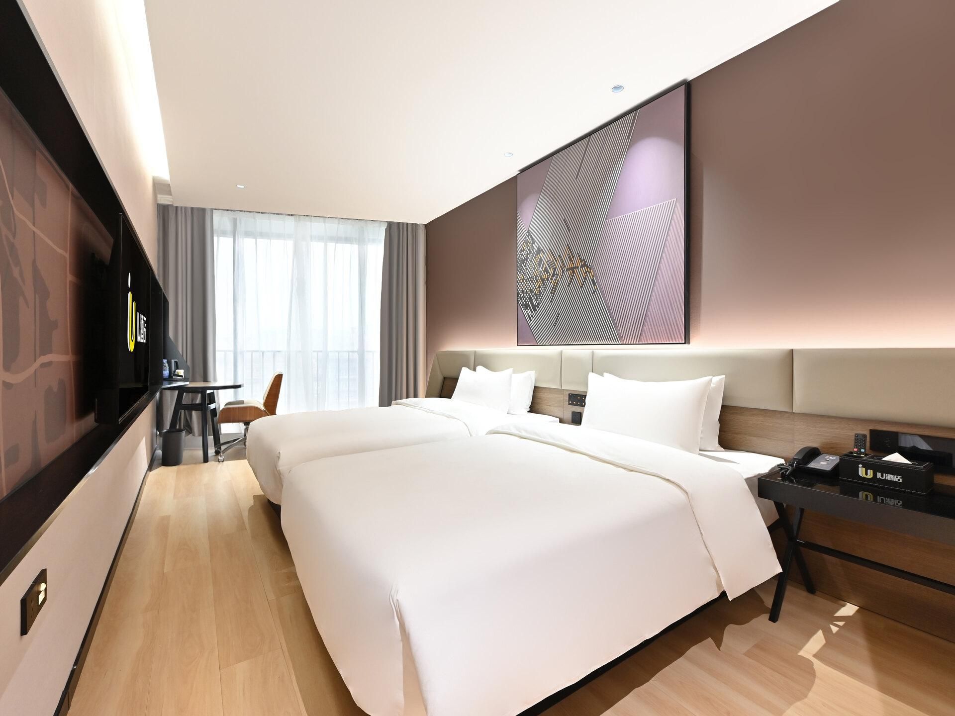 U Zero Pressure Double Bed Room