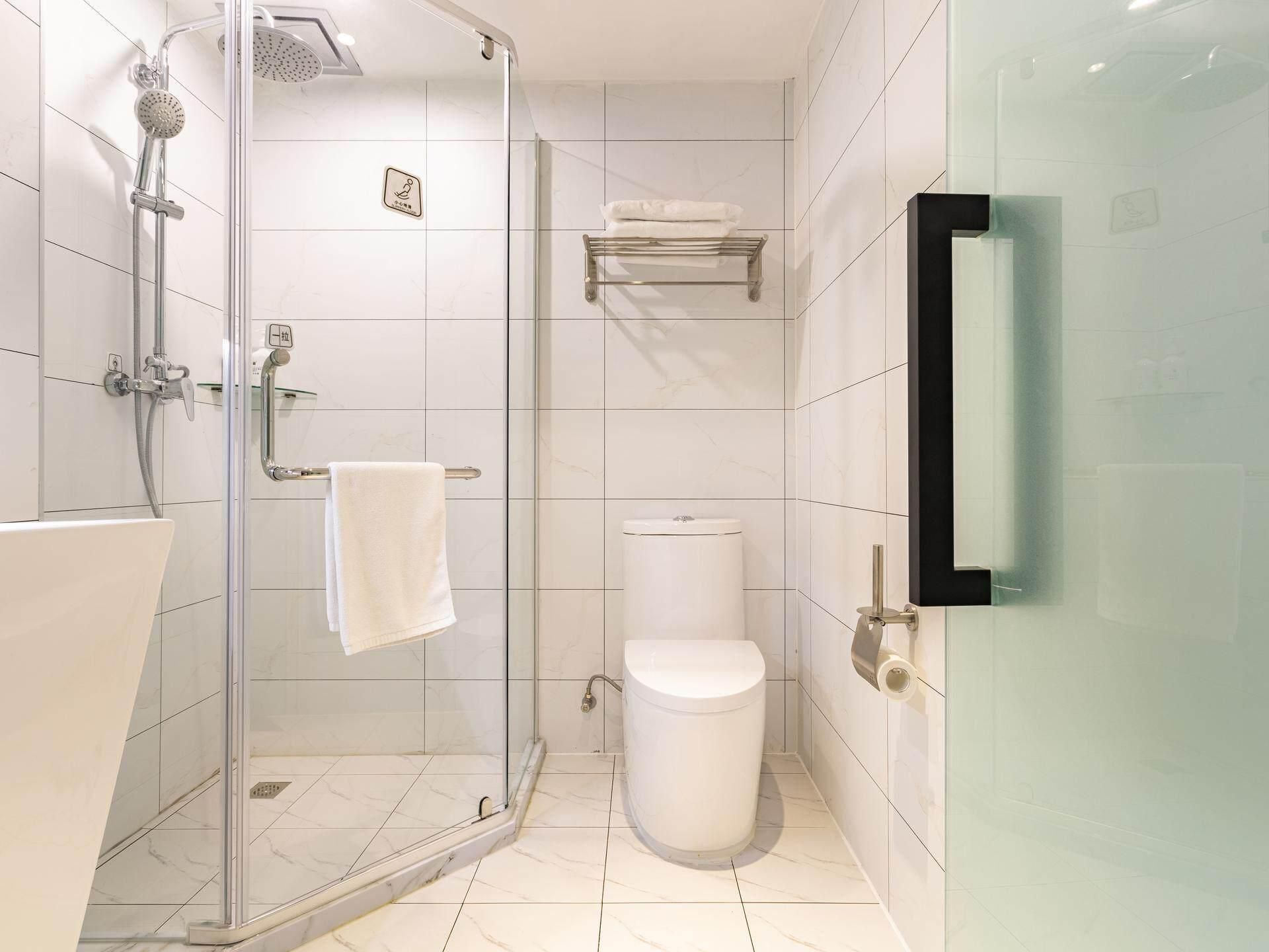 James Joyce - Deluxe 1 Bed Room