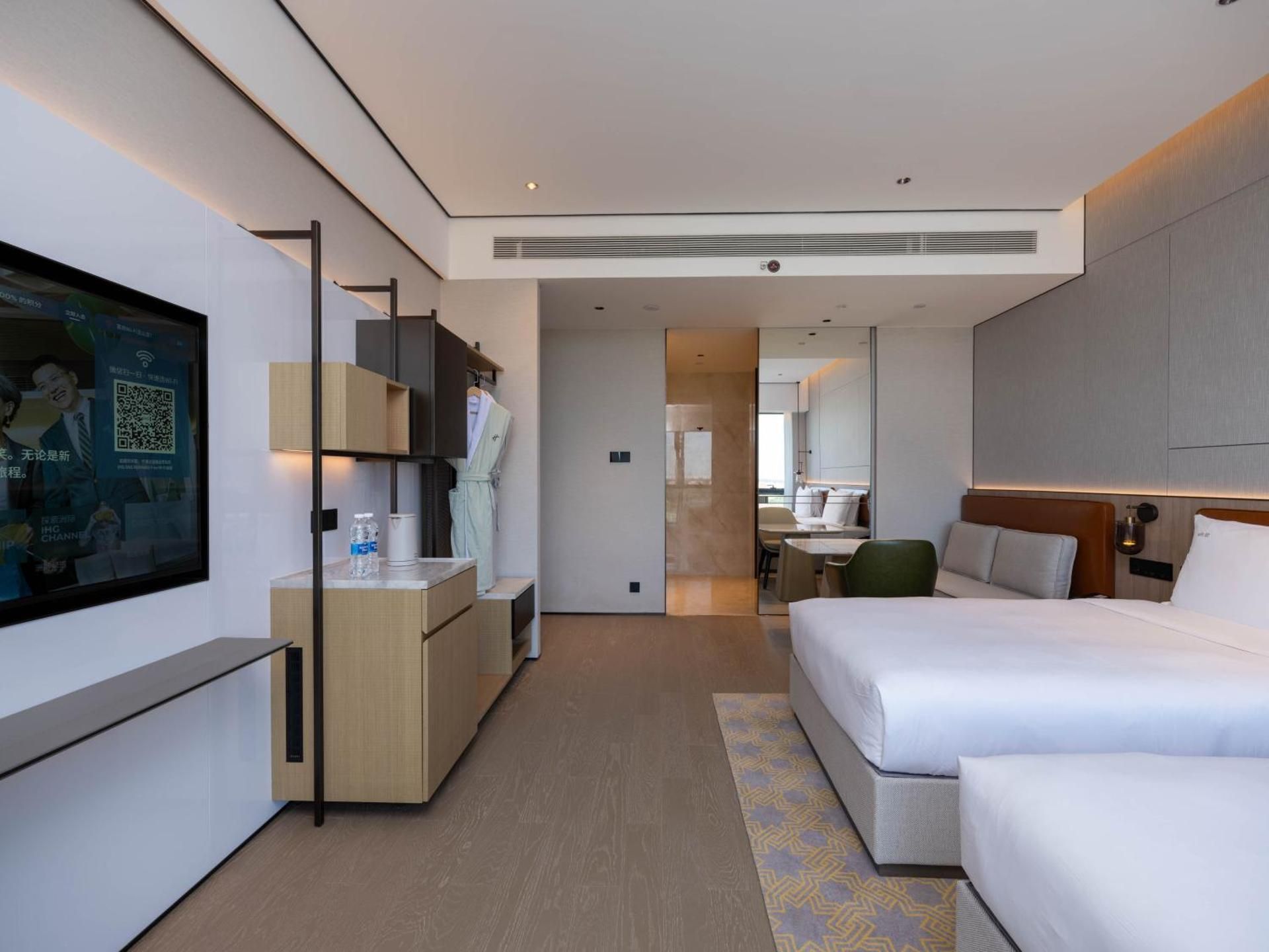 Premium Room with Two Single Beds
