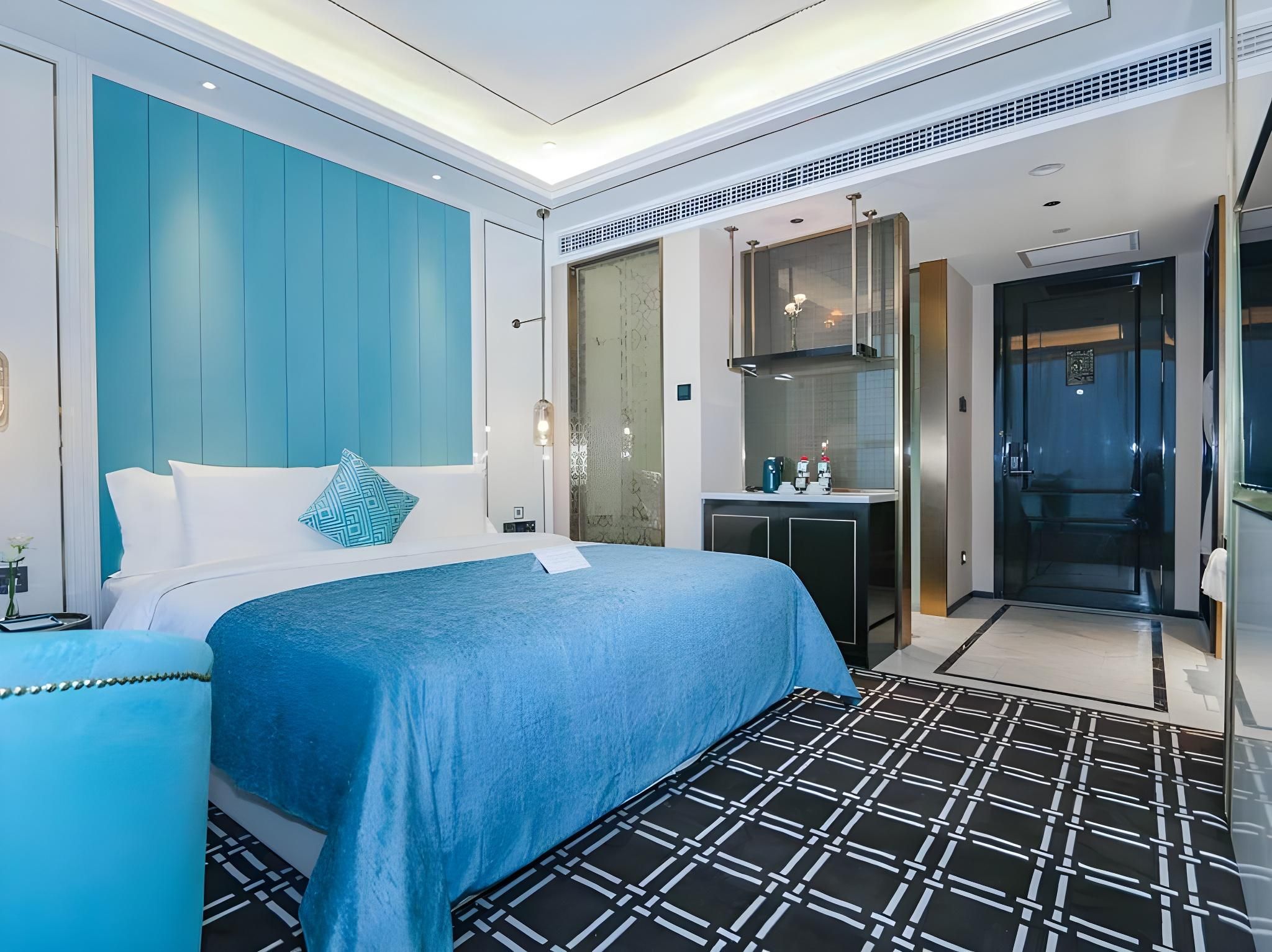 WH - 1 Bed Room with ACFUN Theme