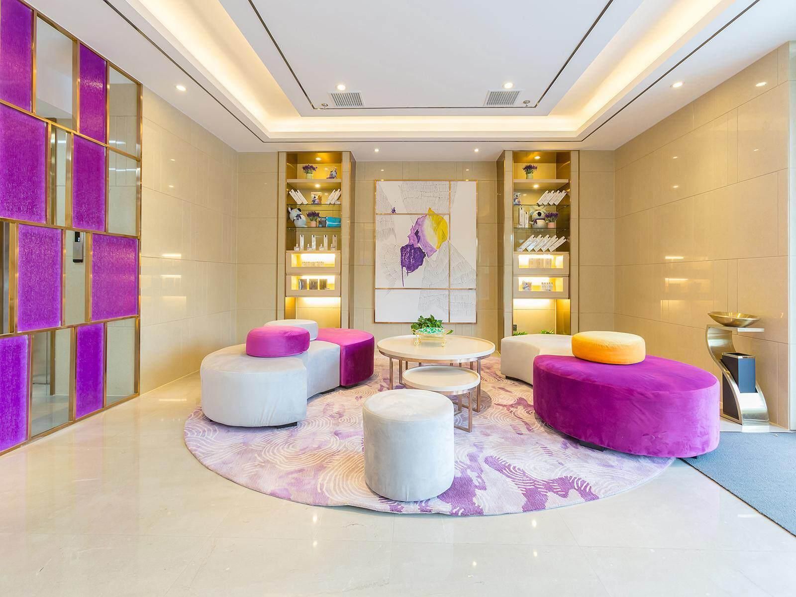 Lavande Hotel Daxing Airport New City Subway Station